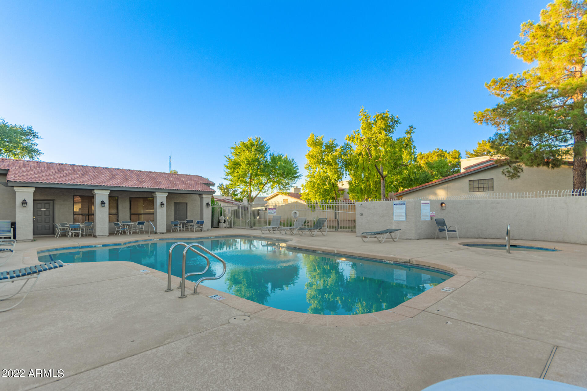 1718 S LONGMORE -- # 101