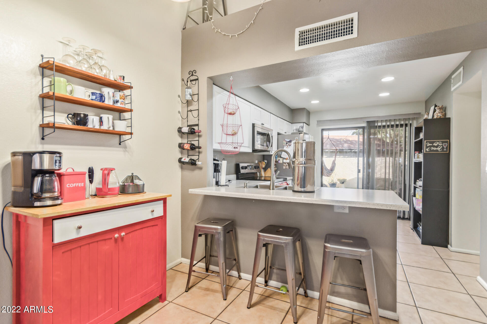1718 S LONGMORE -- # 101