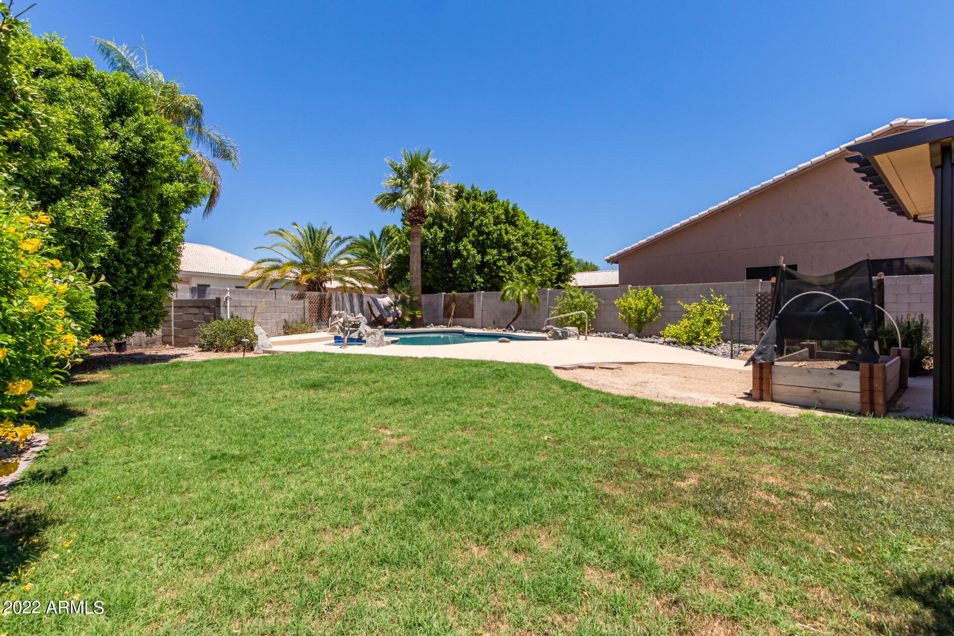 314 W MURIEL Drive