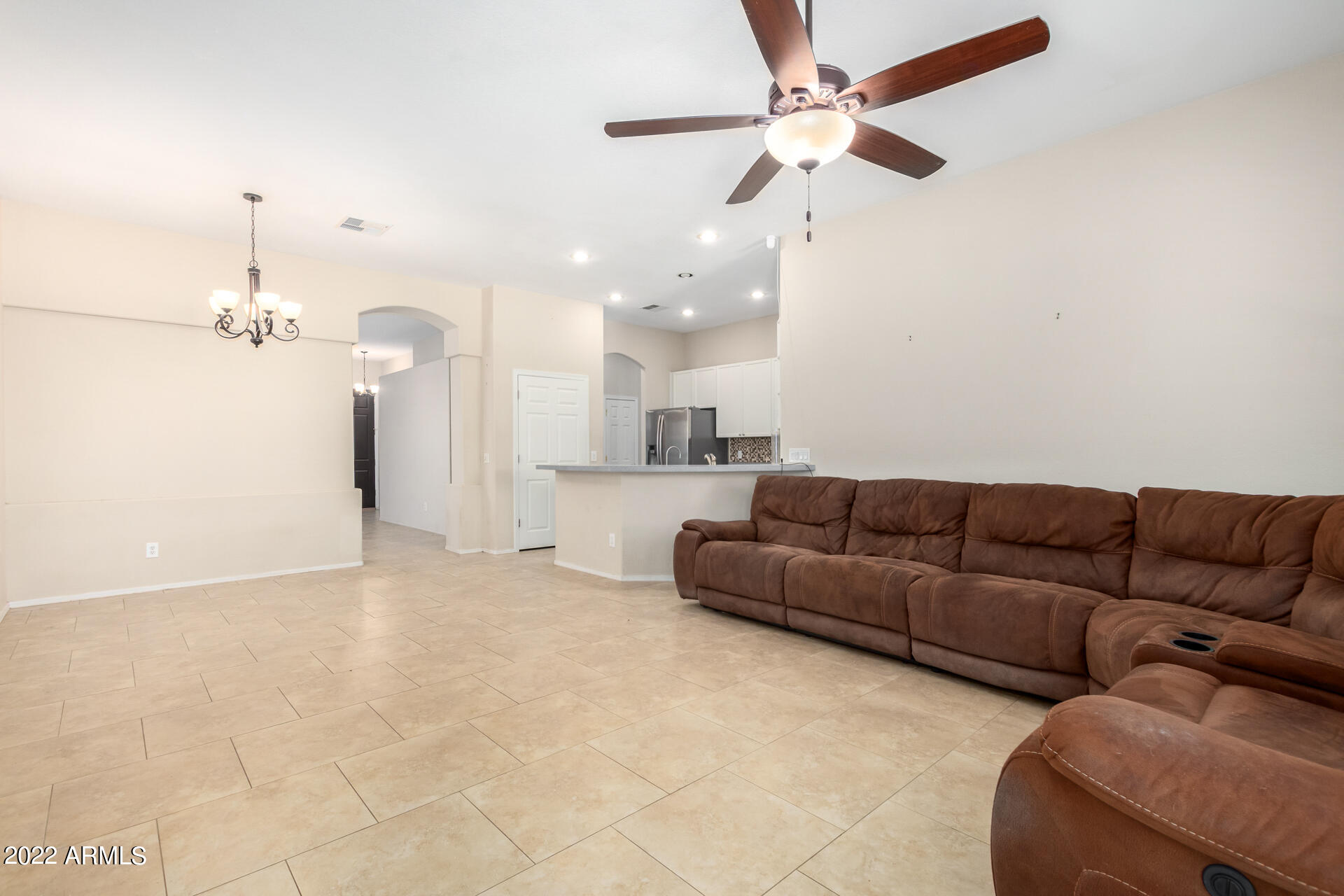 314 W MURIEL Drive