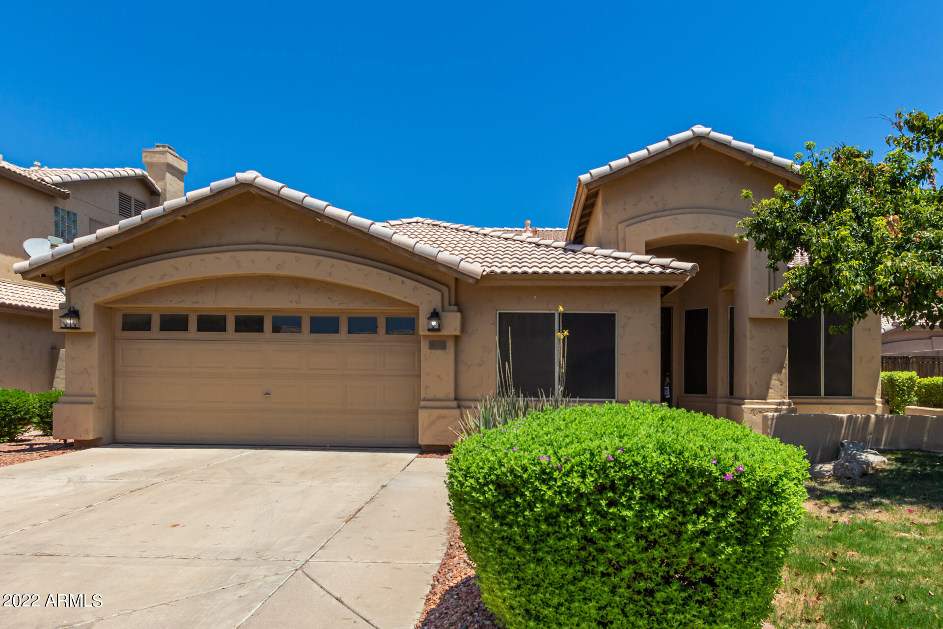 314 W MURIEL Drive