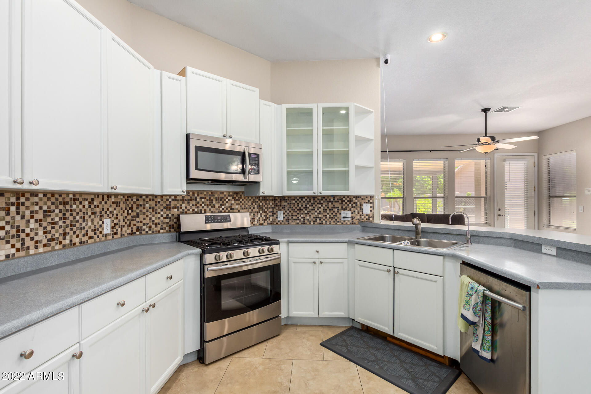 314 W MURIEL Drive