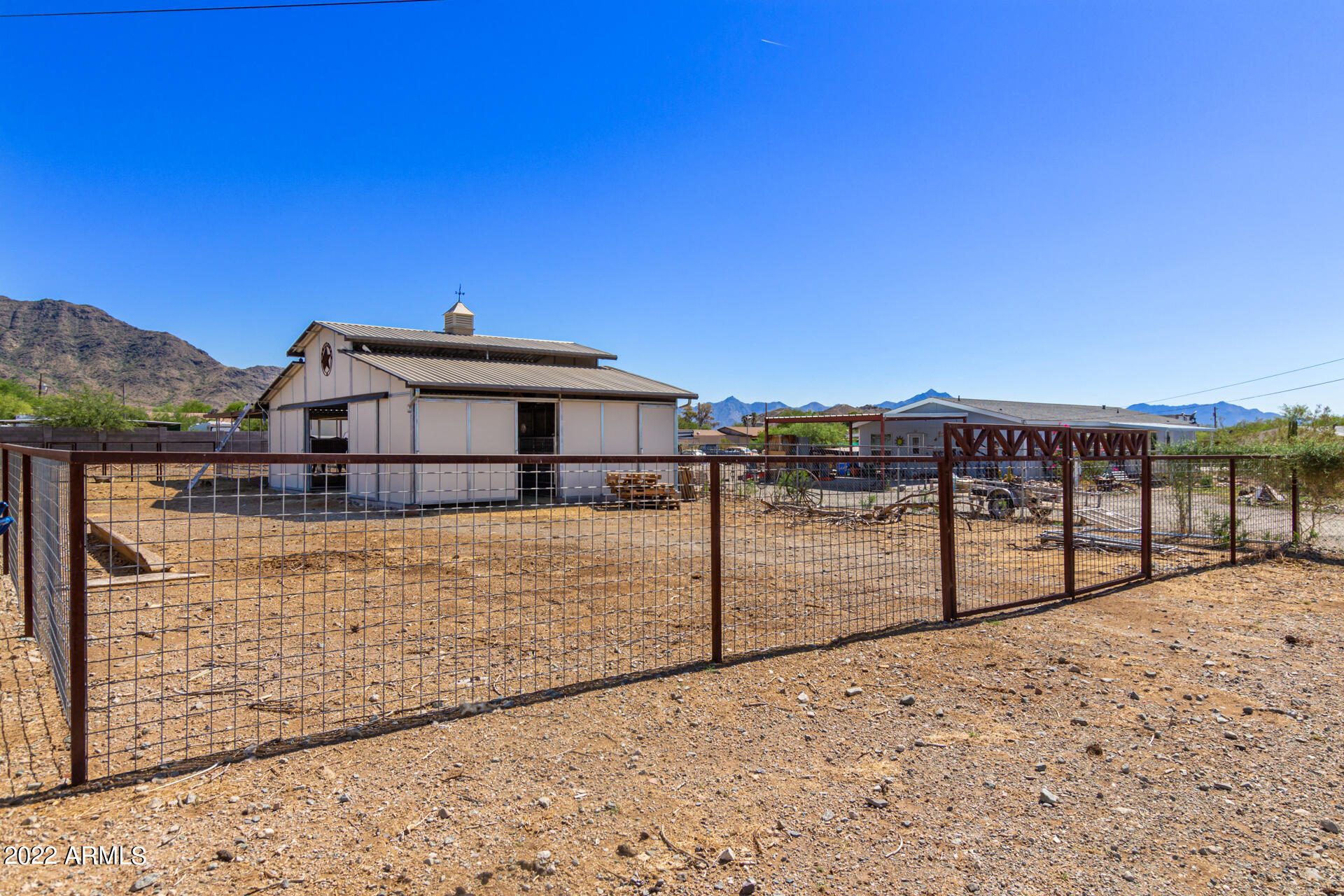 3121 W ELLIOT Road