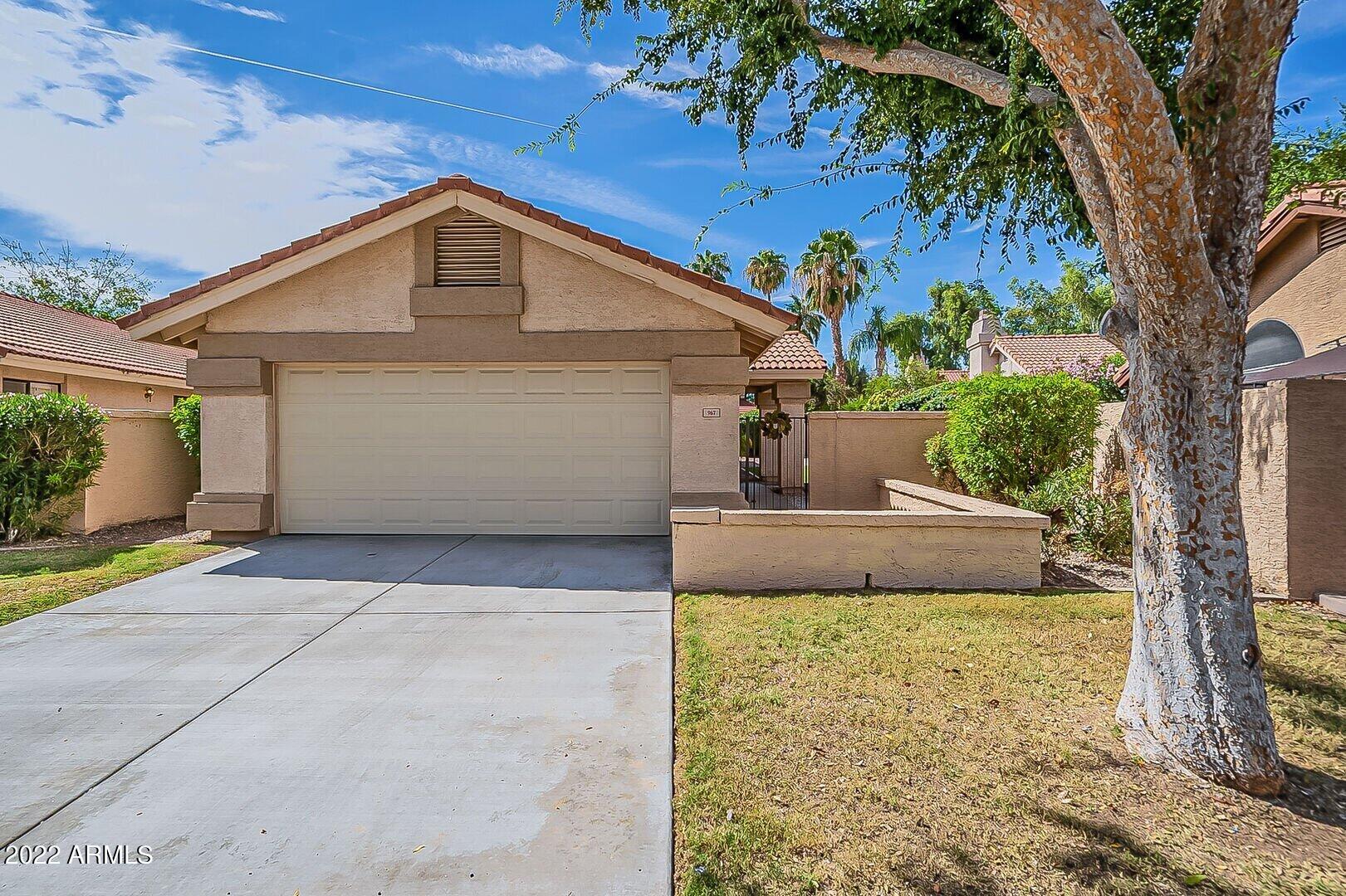 967 W BARBADOS Drive