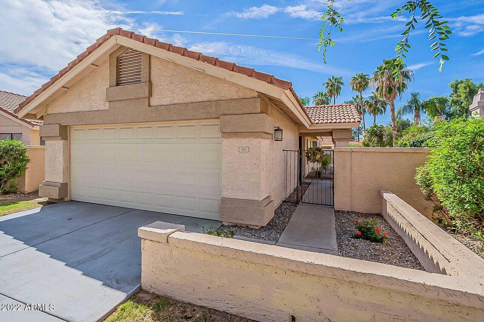 967 W BARBADOS Drive
