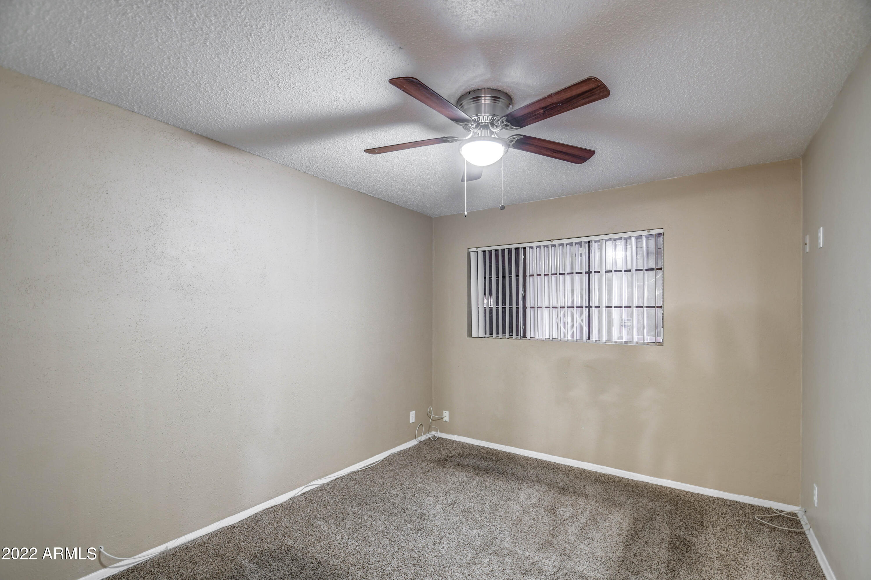 3943 W OCOTILLO Road
