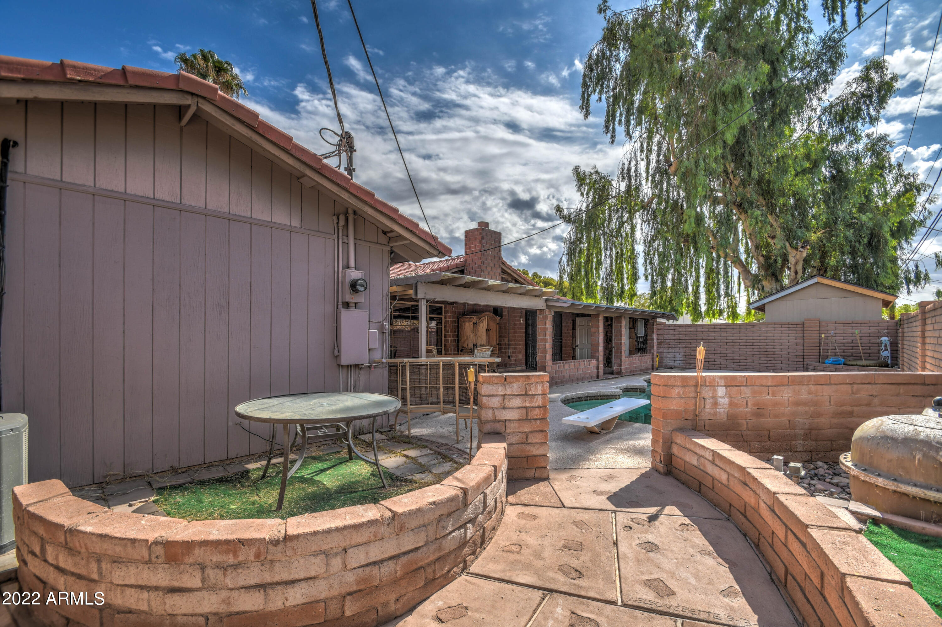 3943 W OCOTILLO Road