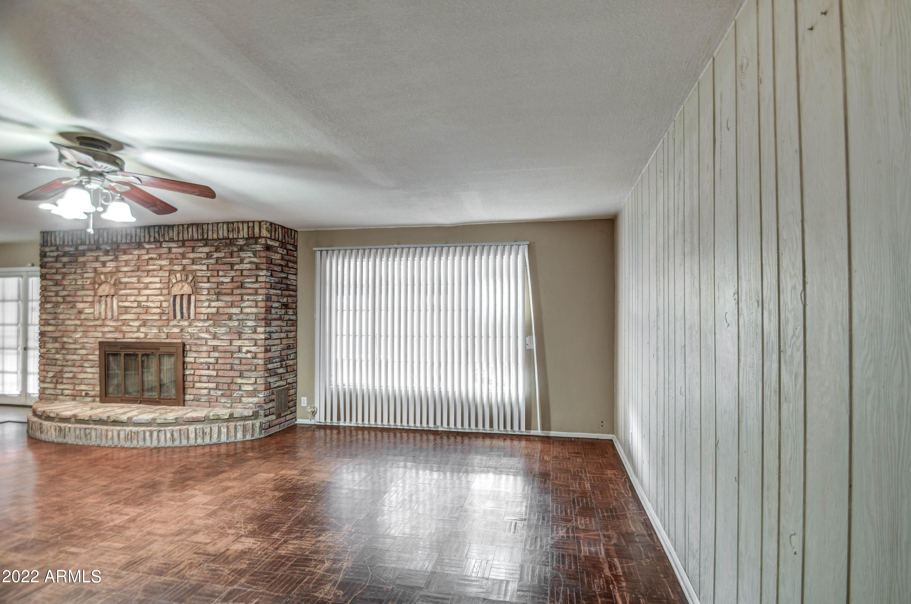 3943 W OCOTILLO Road