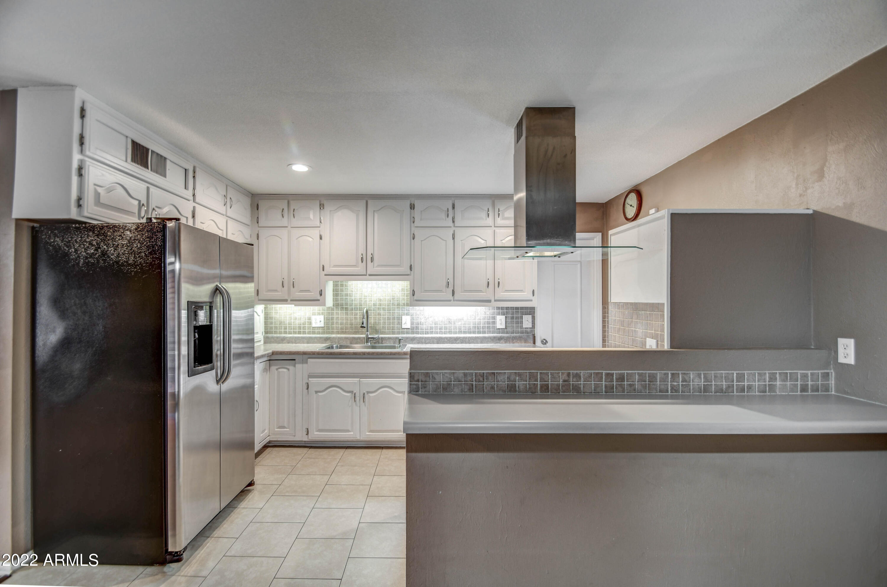 3943 W OCOTILLO Road