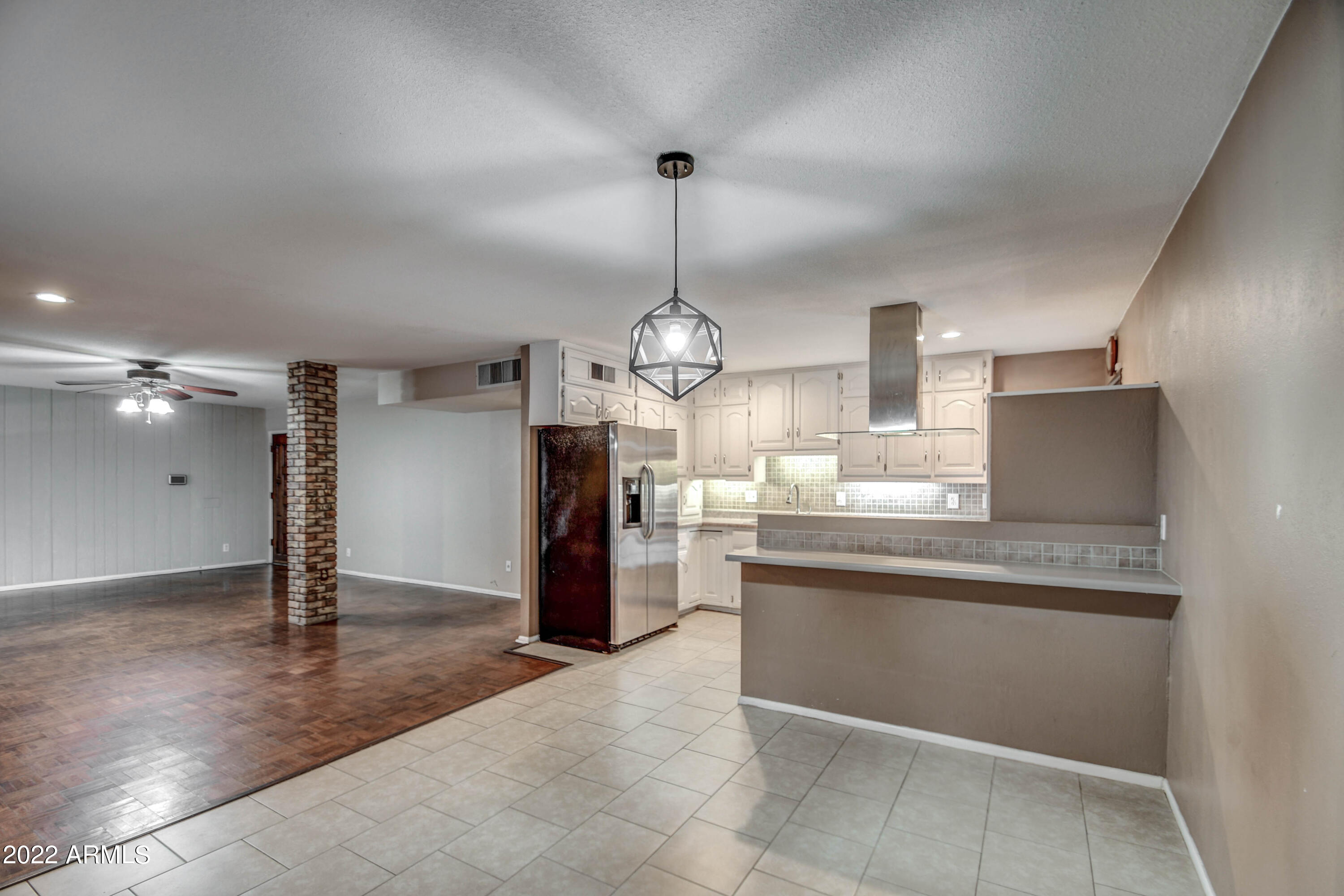 3943 W OCOTILLO Road