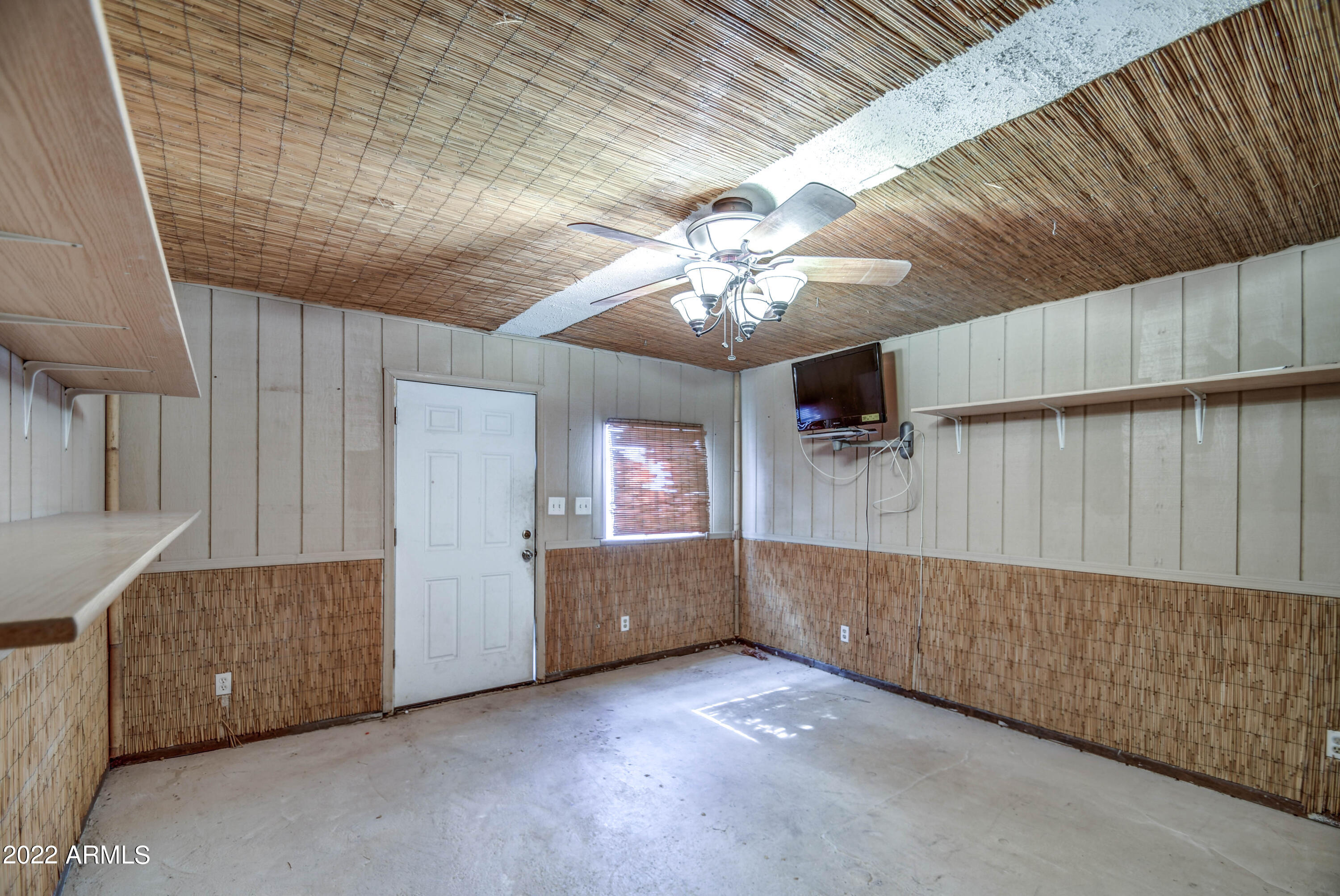 3943 W OCOTILLO Road