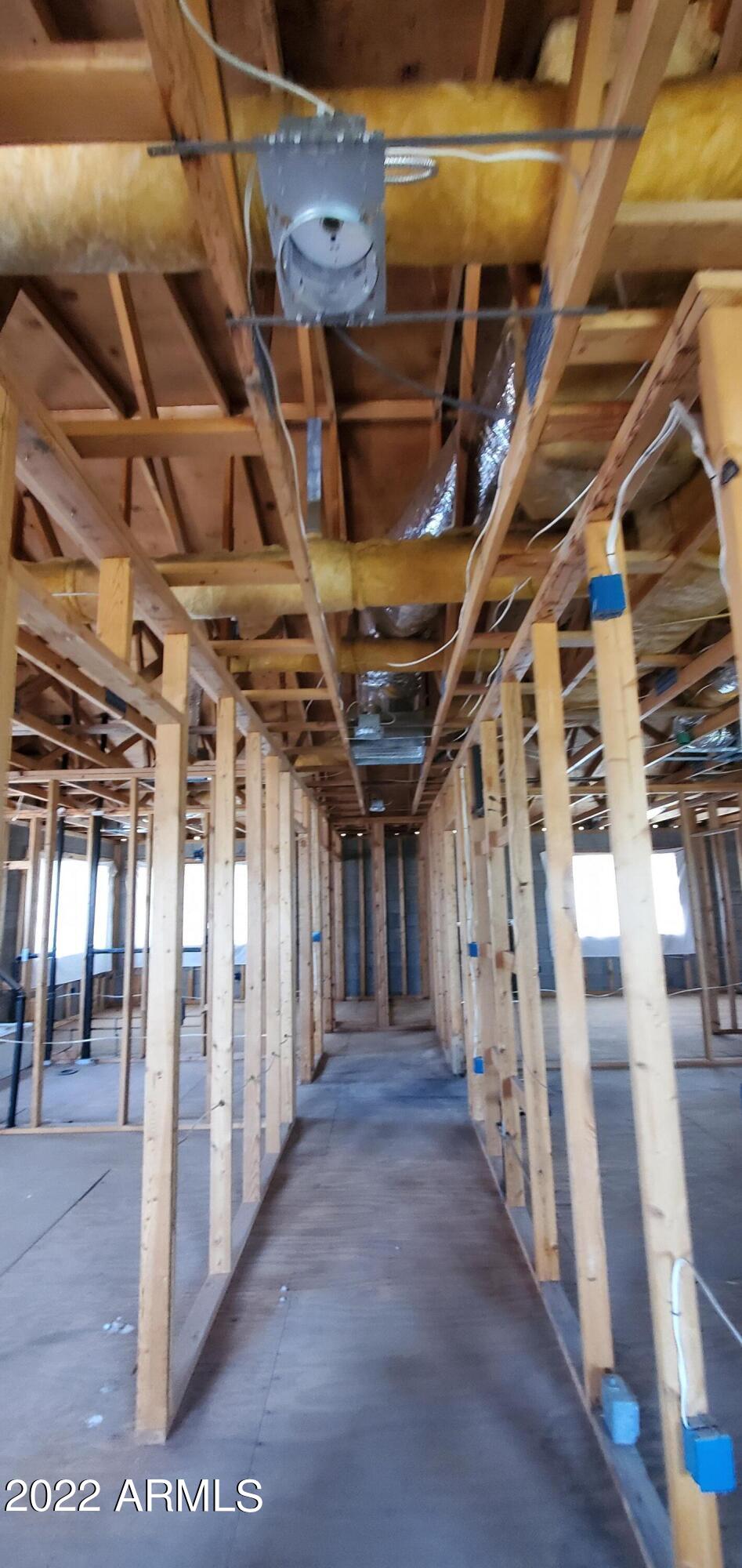 2545 N 29TH Place