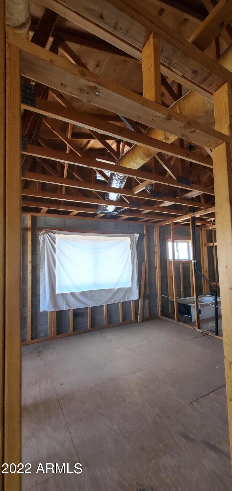2545 N 29TH Place
