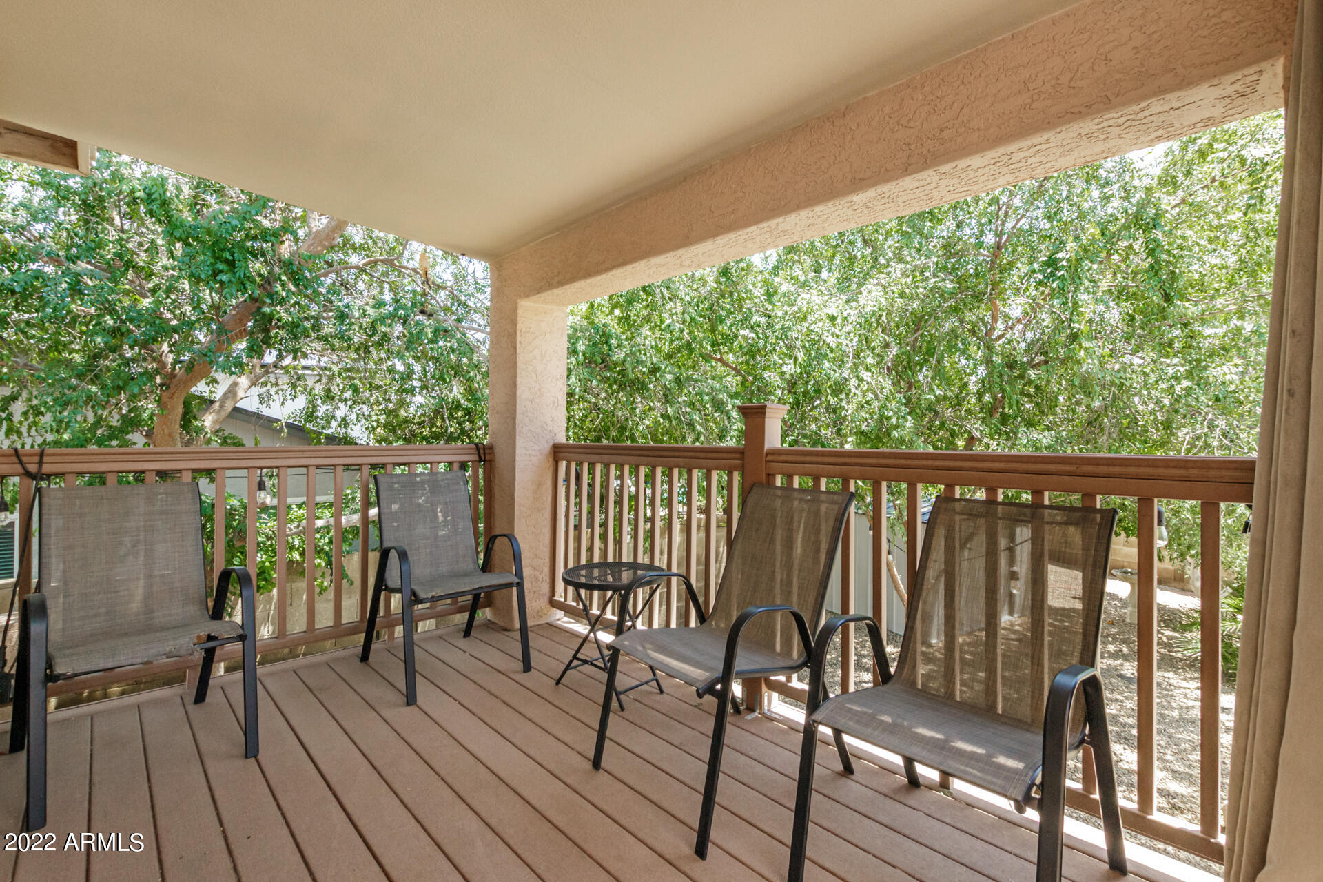 713 E PALOMINO Drive