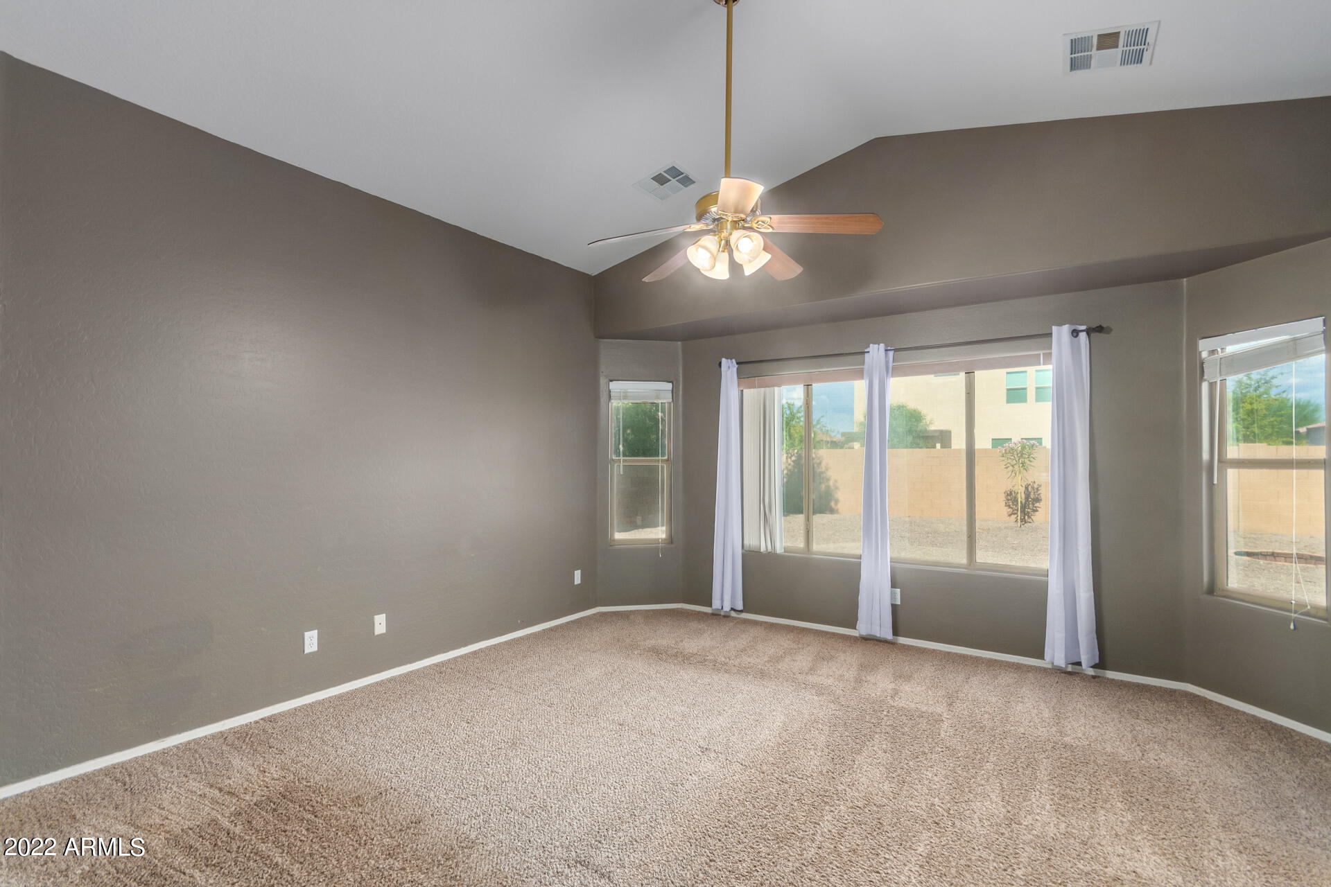 41559 N RANCH Drive