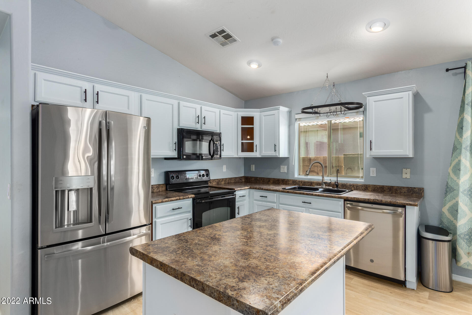 41559 N RANCH Drive