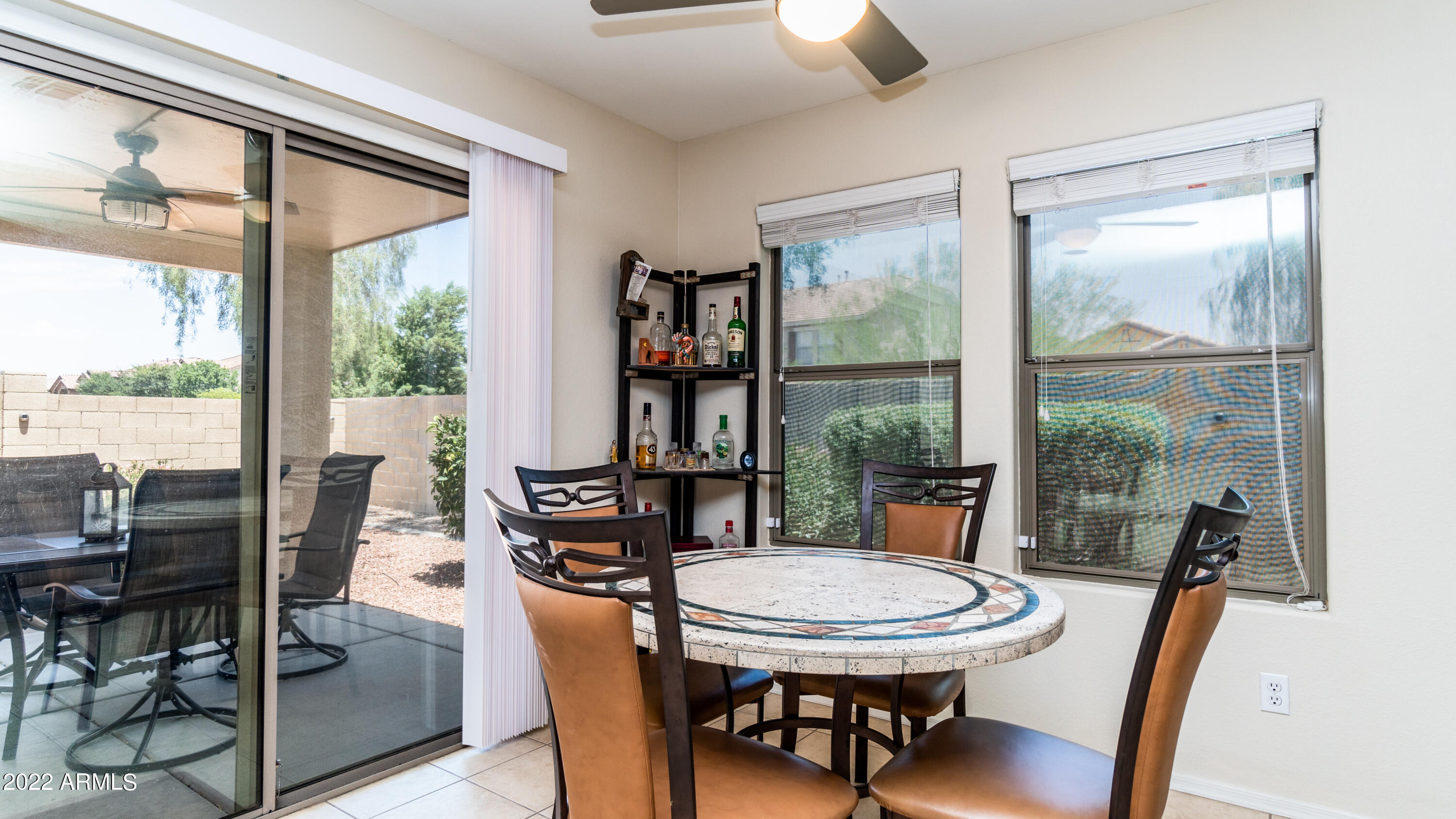 906 E DESERT ROSE Trail