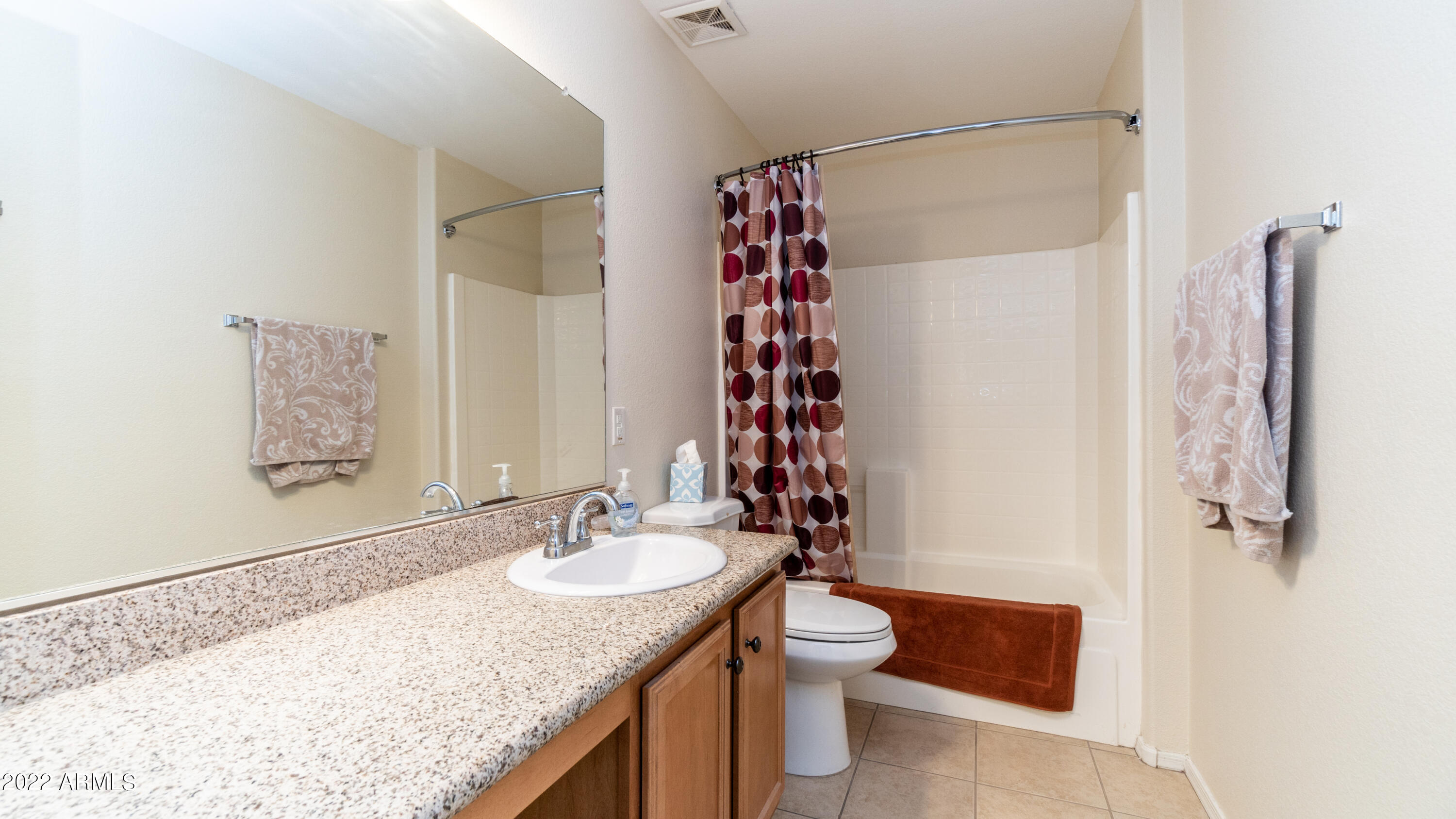 906 E DESERT ROSE Trail