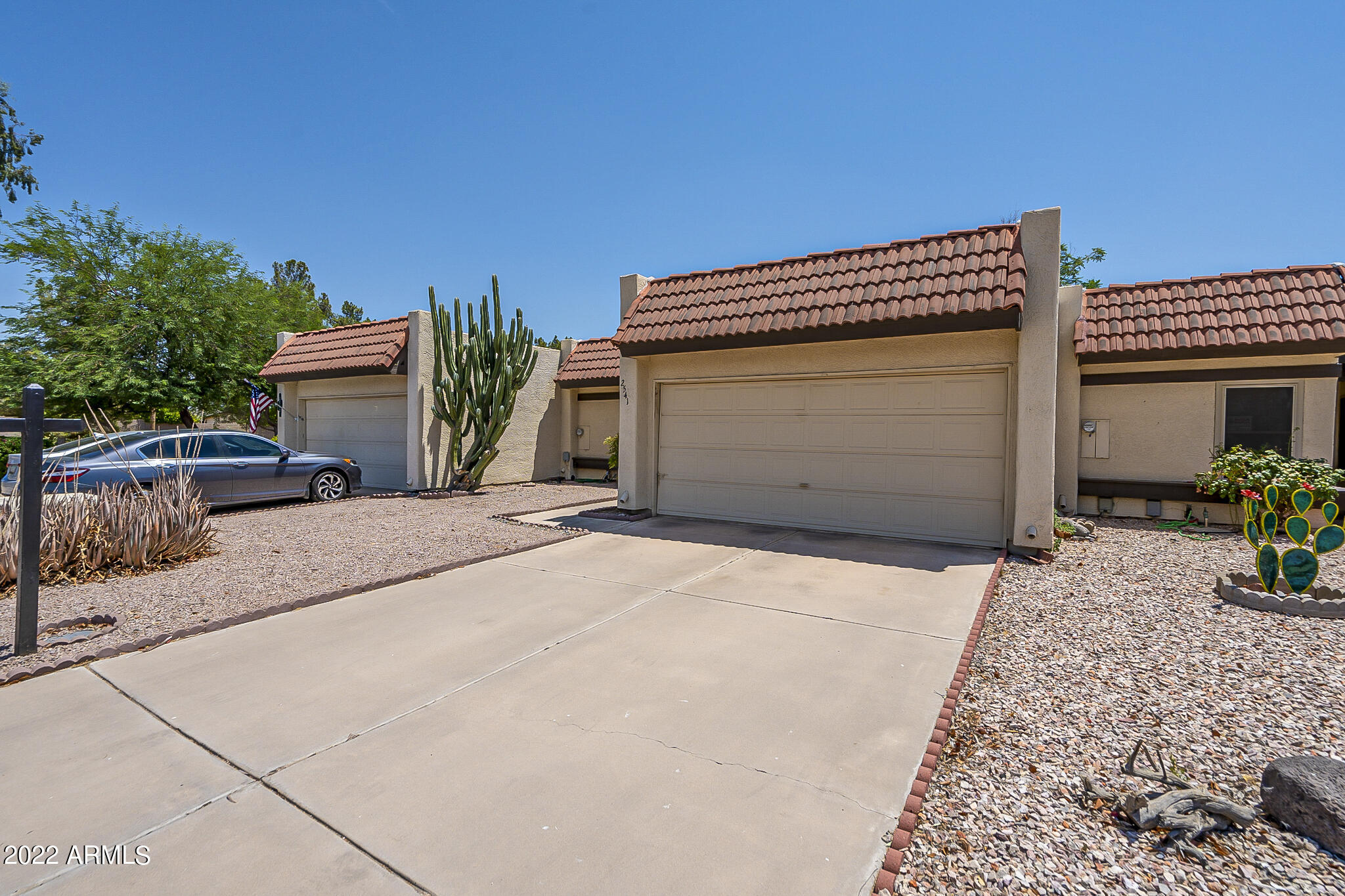 2541 E WAGONER Road