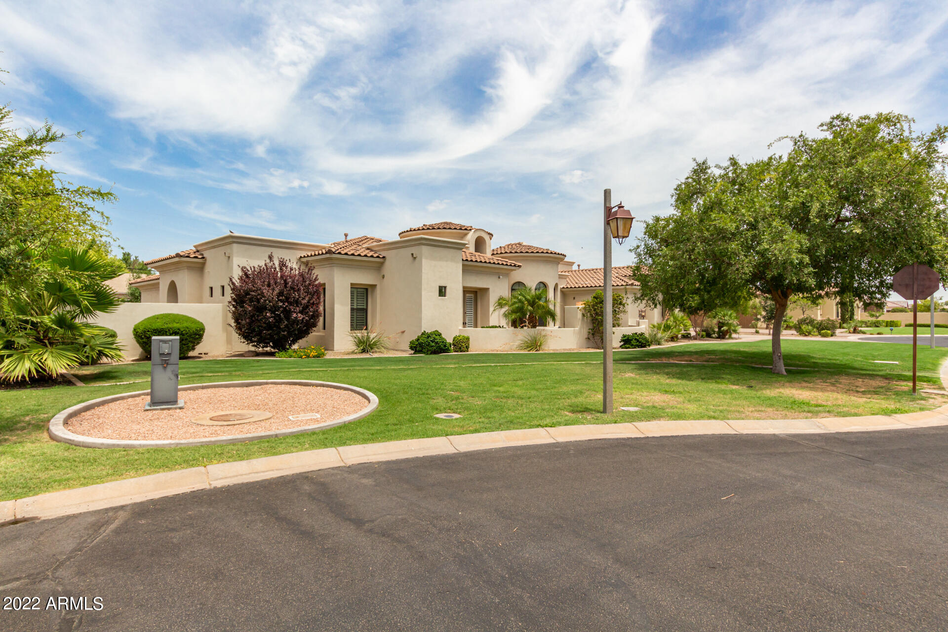 3414 E AQUARIUS Court