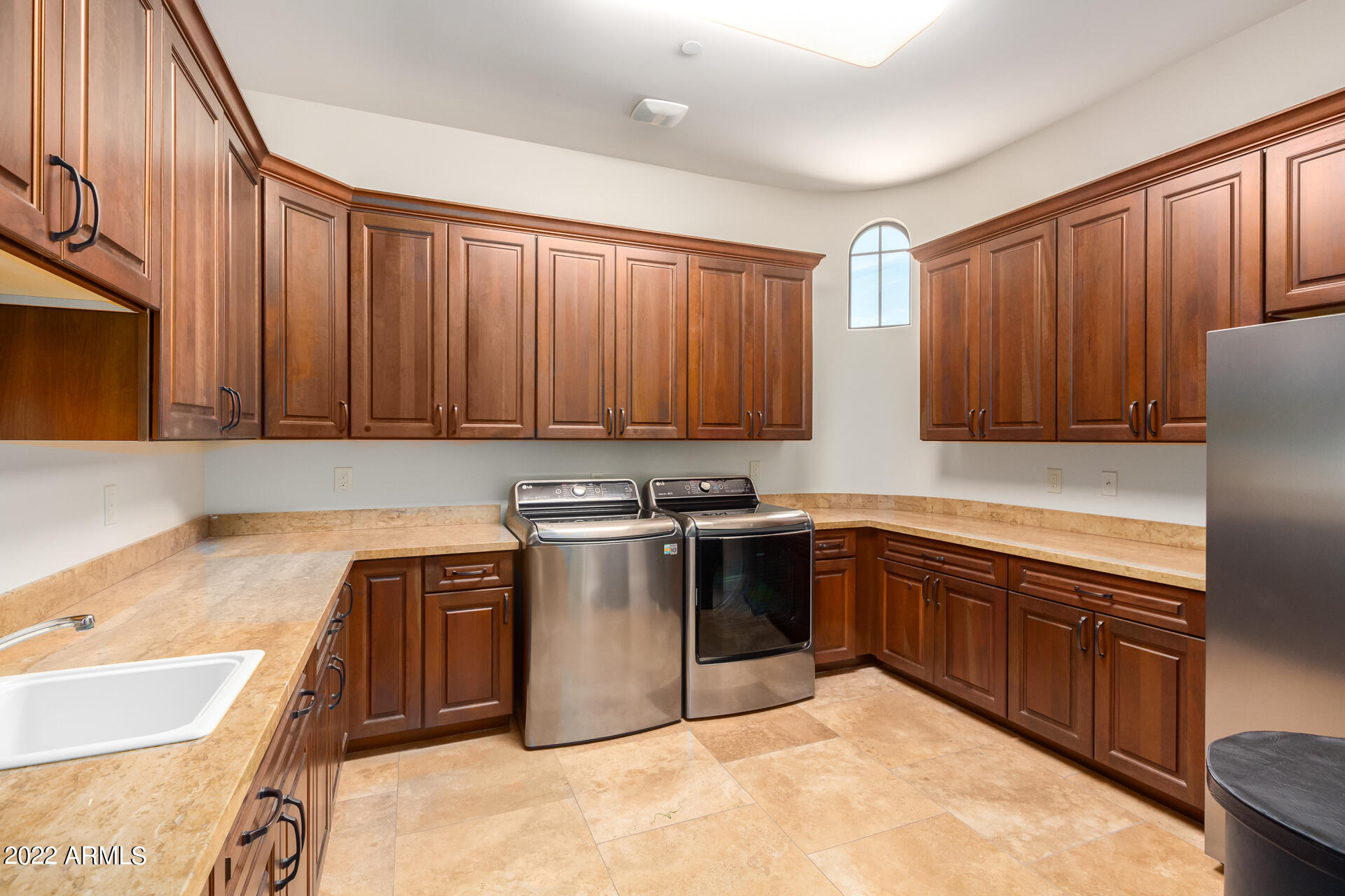 3414 E AQUARIUS Court