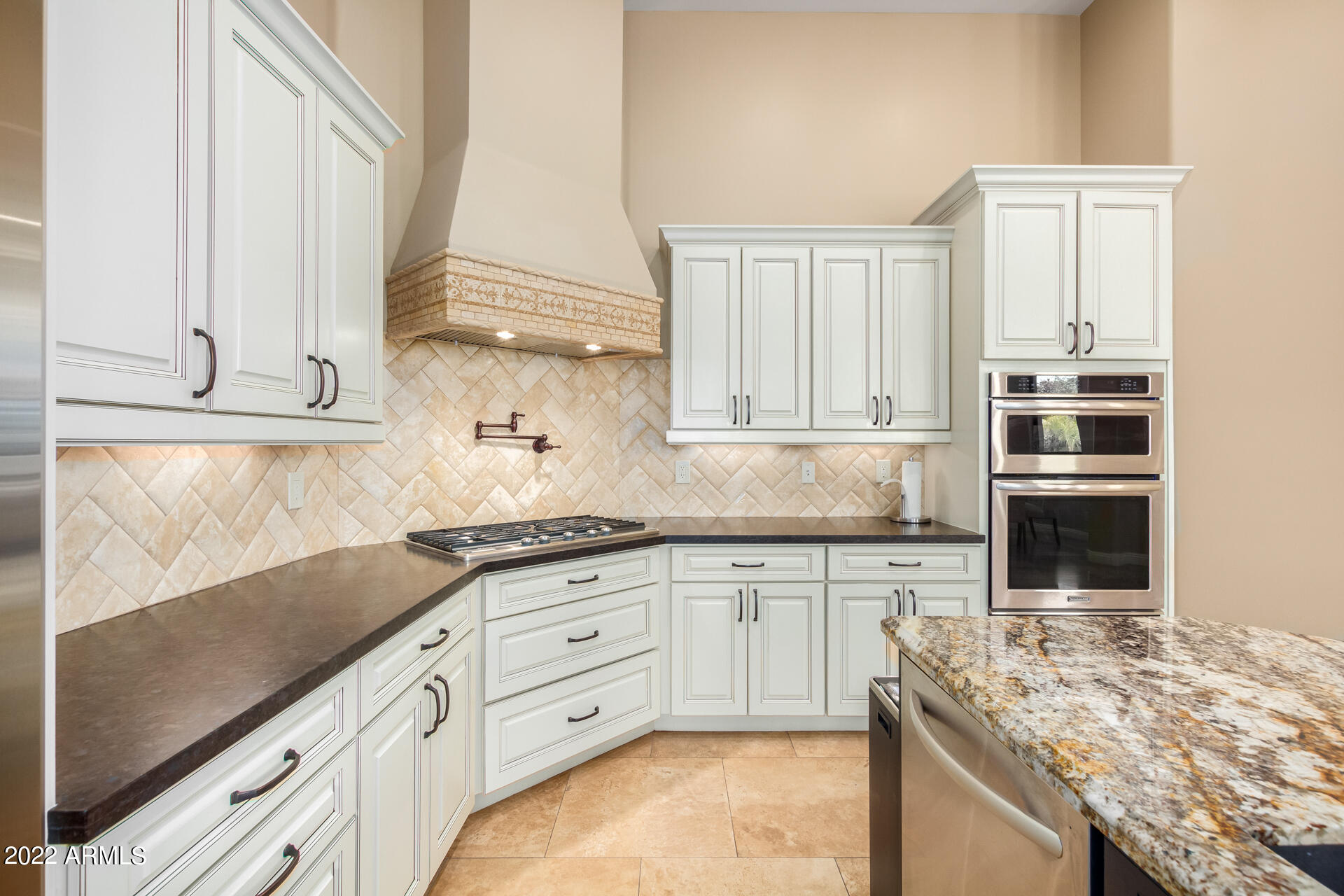 3414 E AQUARIUS Court