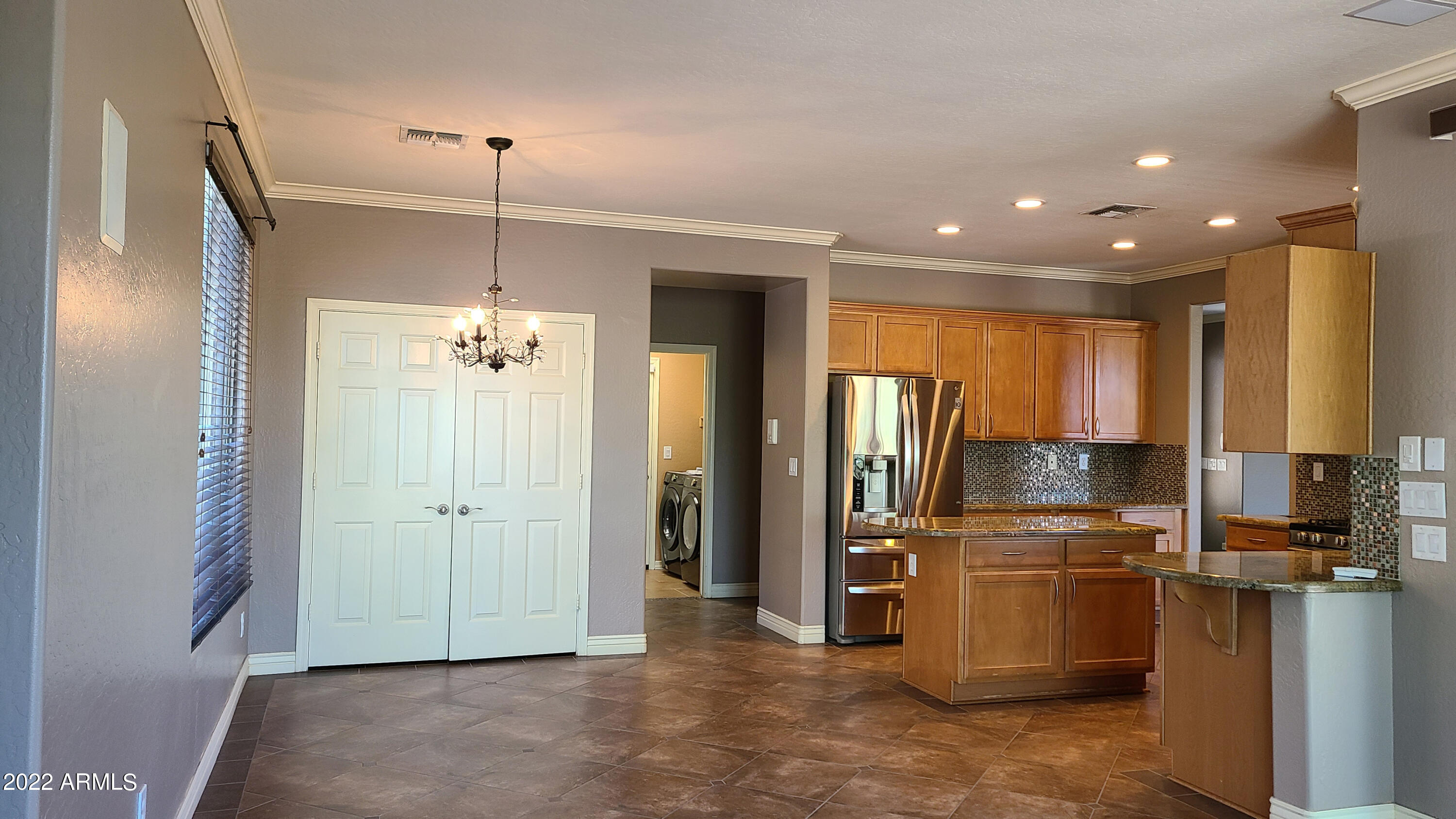 2522 W Coyote Creek Drive