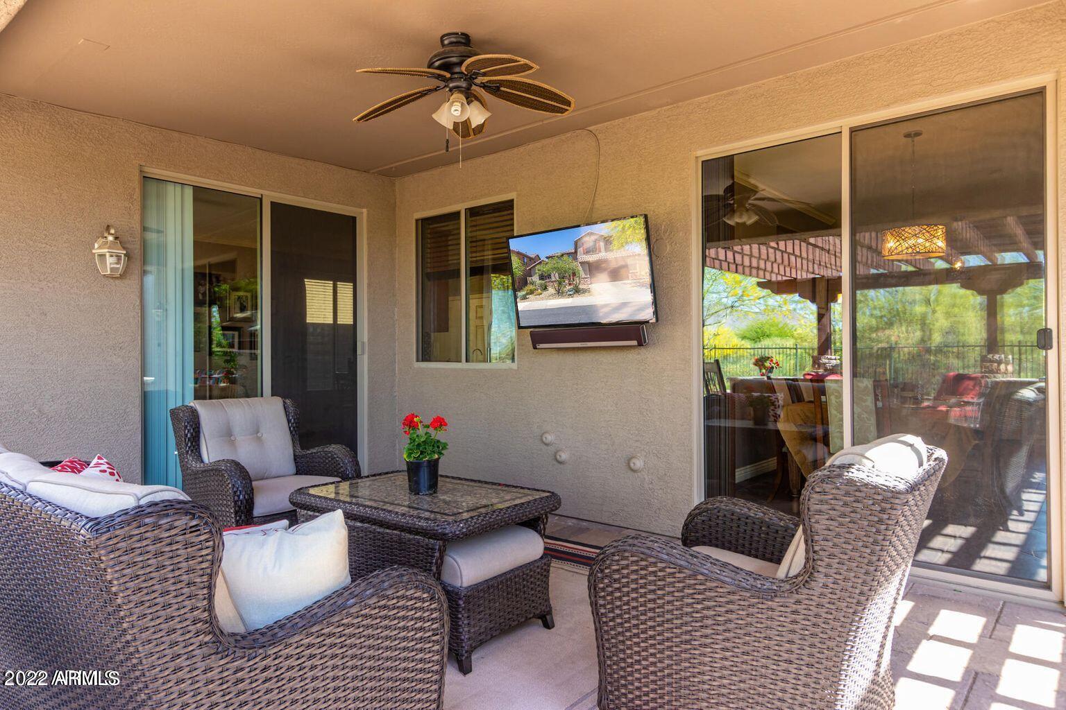 2522 W Coyote Creek Drive