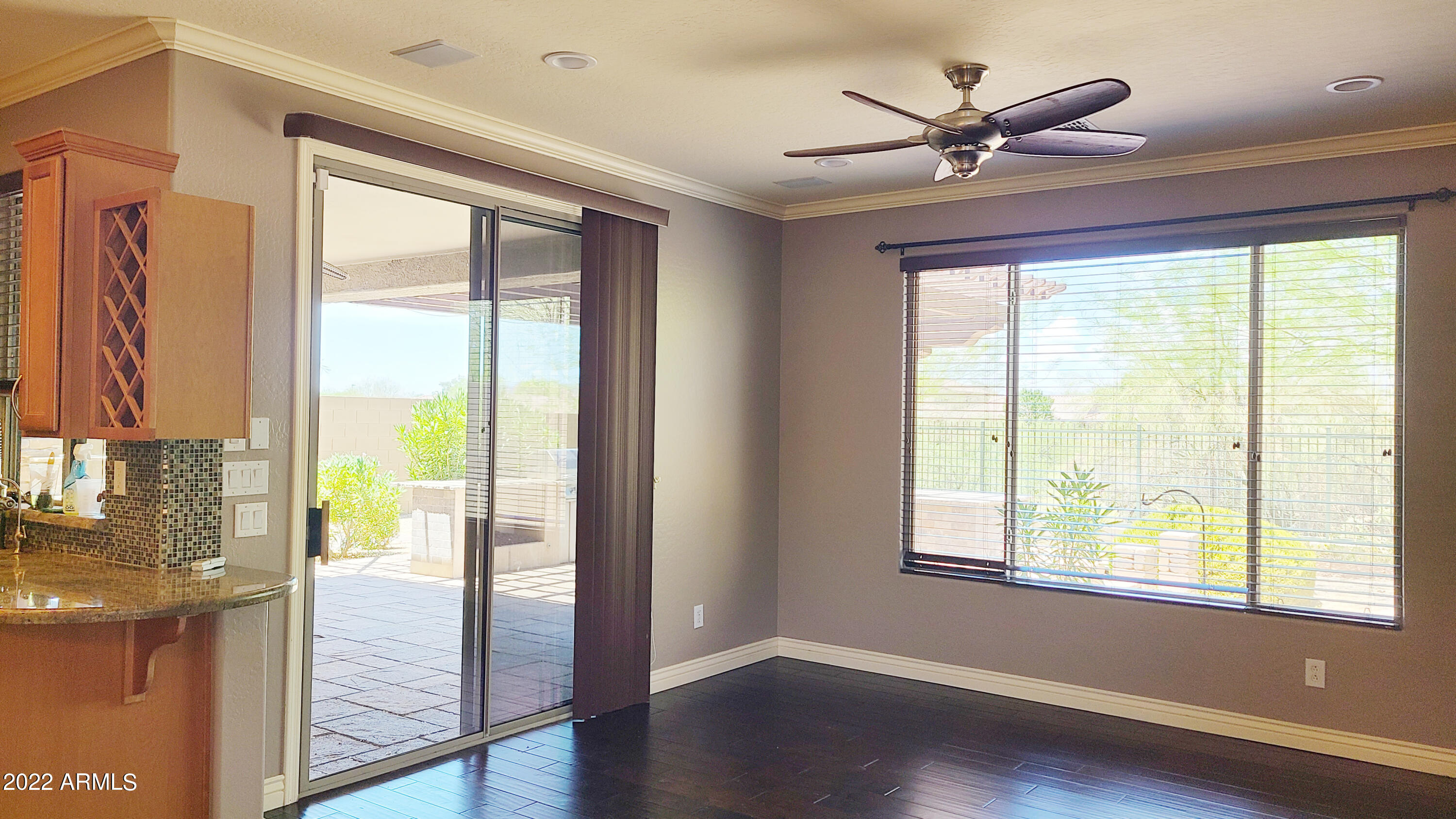 2522 W Coyote Creek Drive