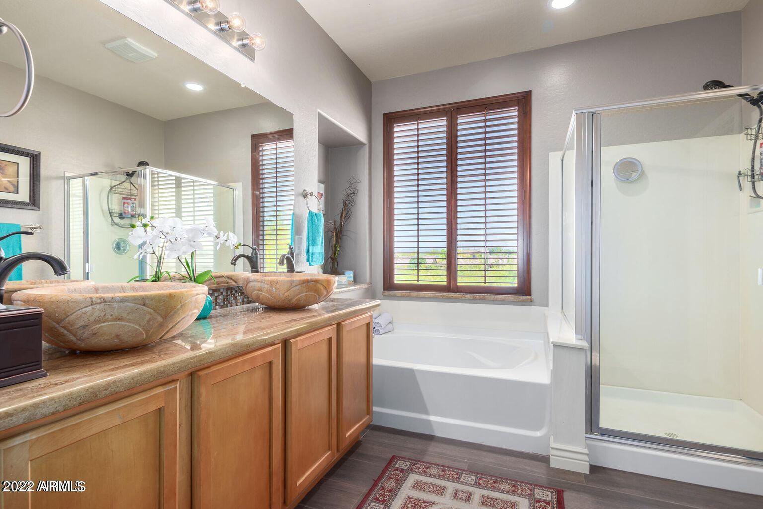 2522 W Coyote Creek Drive