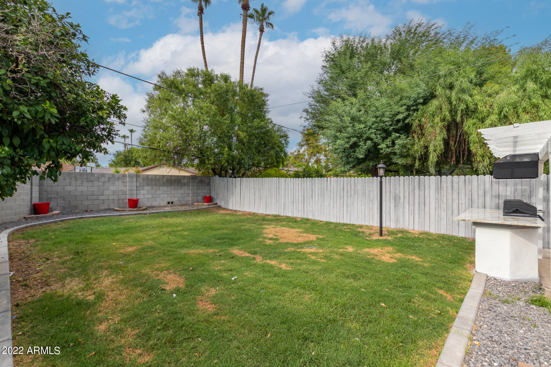 1414 E Rancho Drive