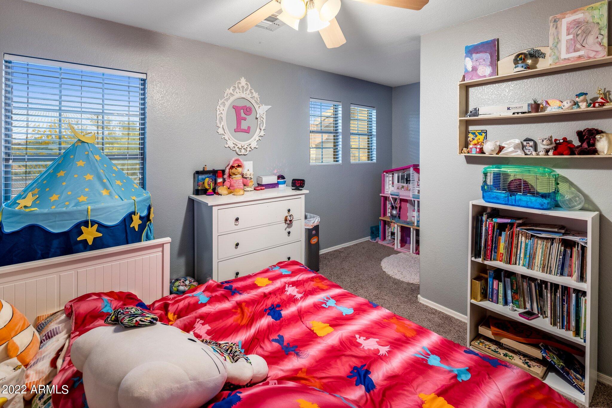 3061 E SANTA ROSA Drive