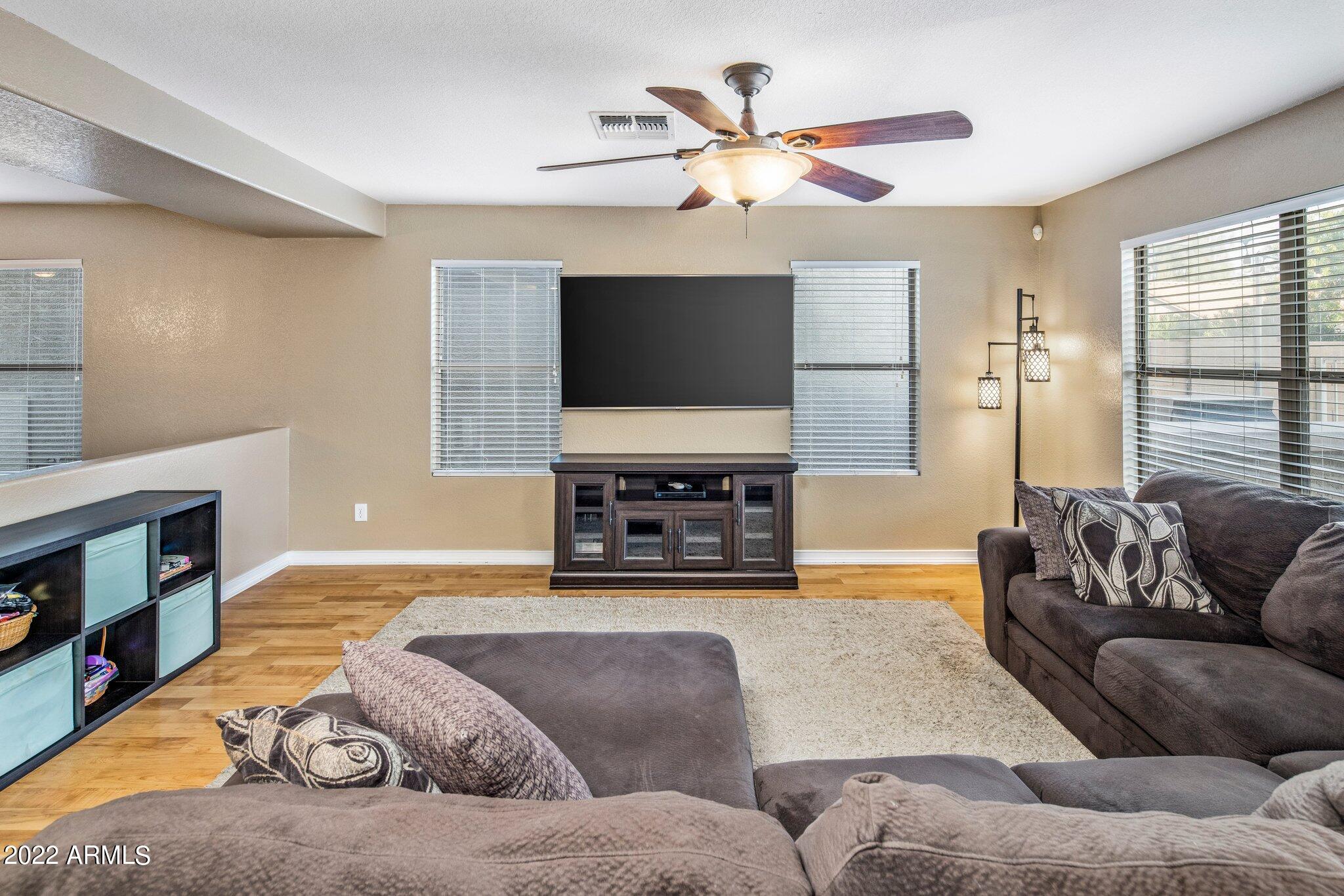 3061 E SANTA ROSA Drive