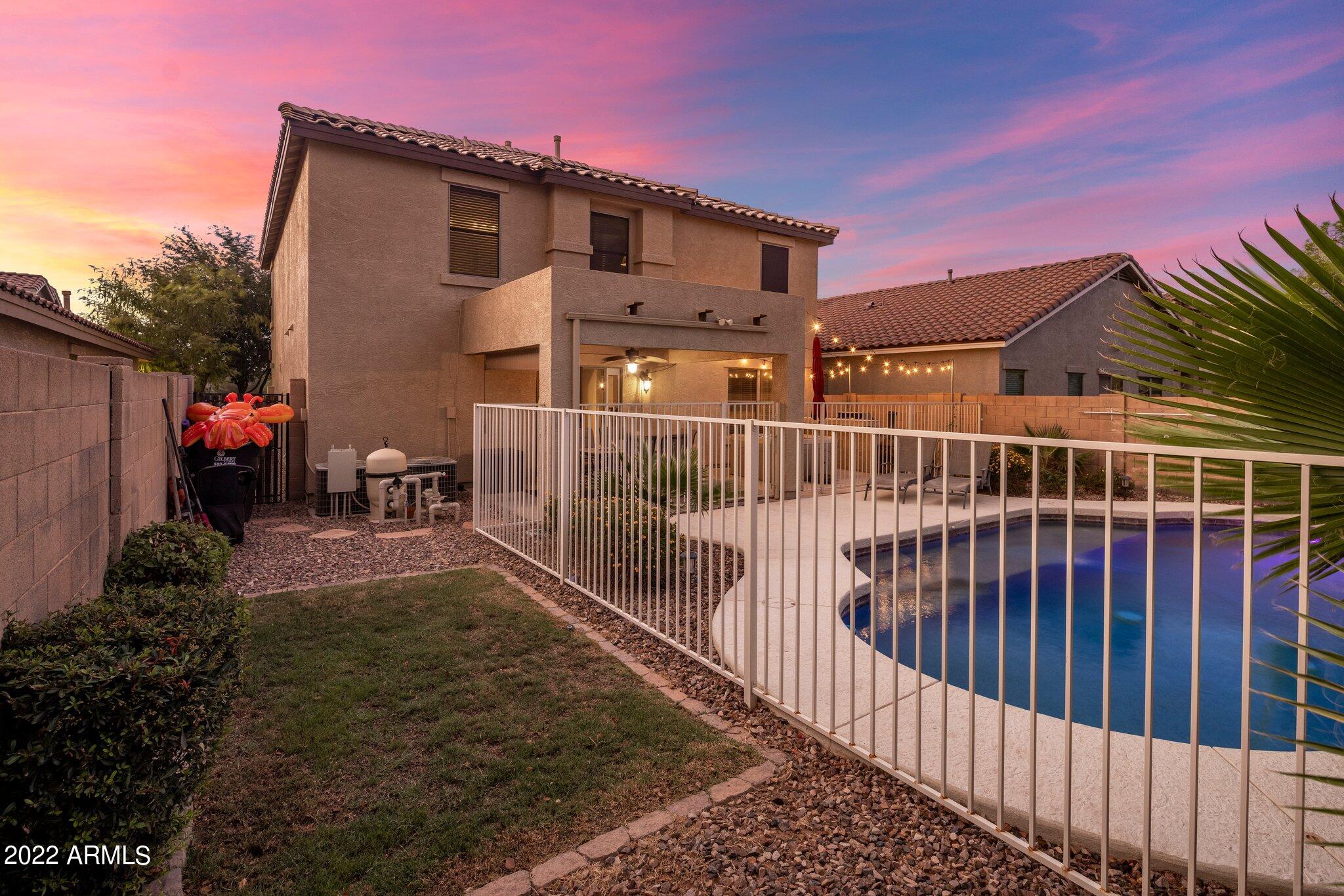 3061 E SANTA ROSA Drive