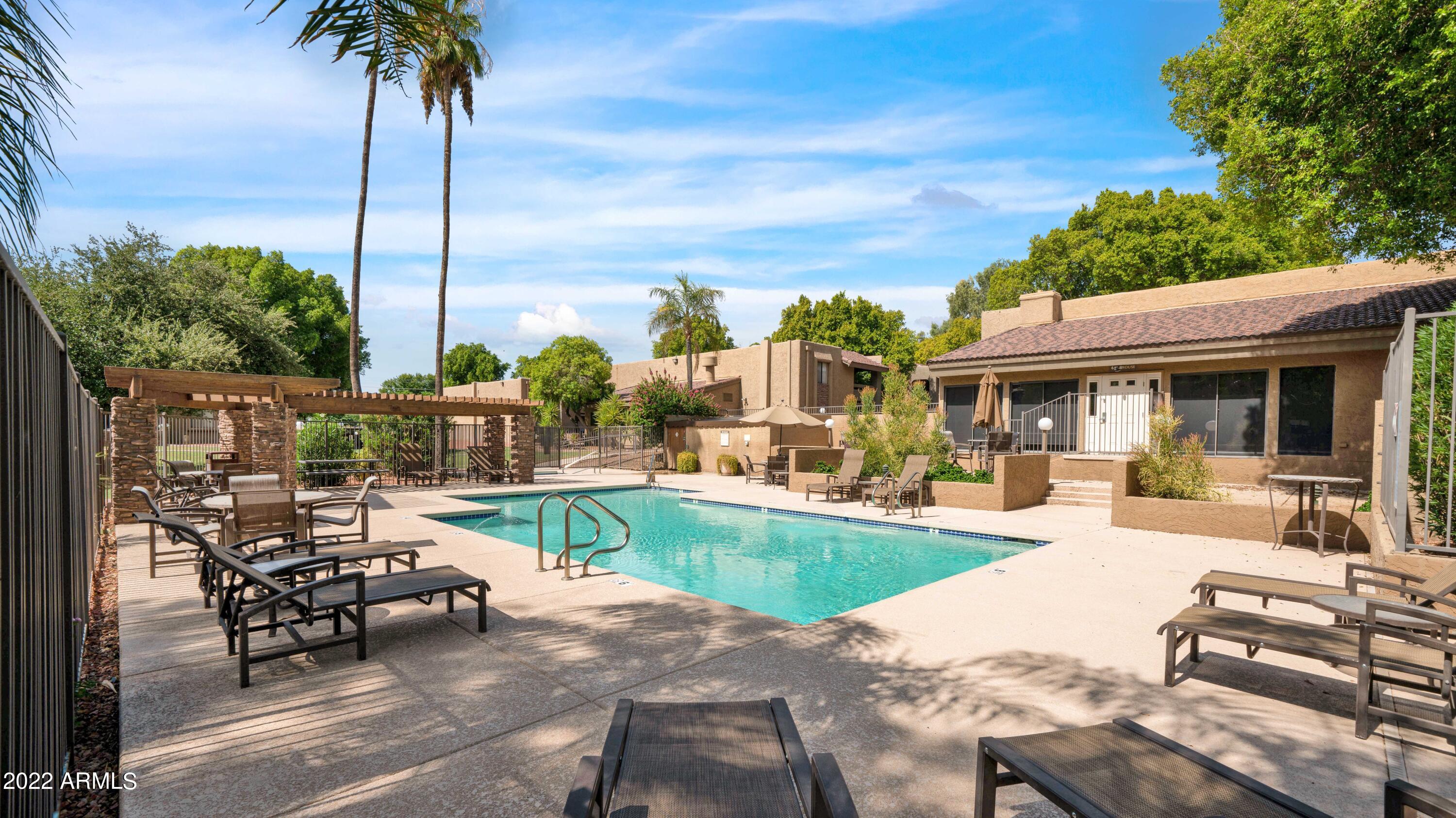 3825 E CAMELBACK Road # 176