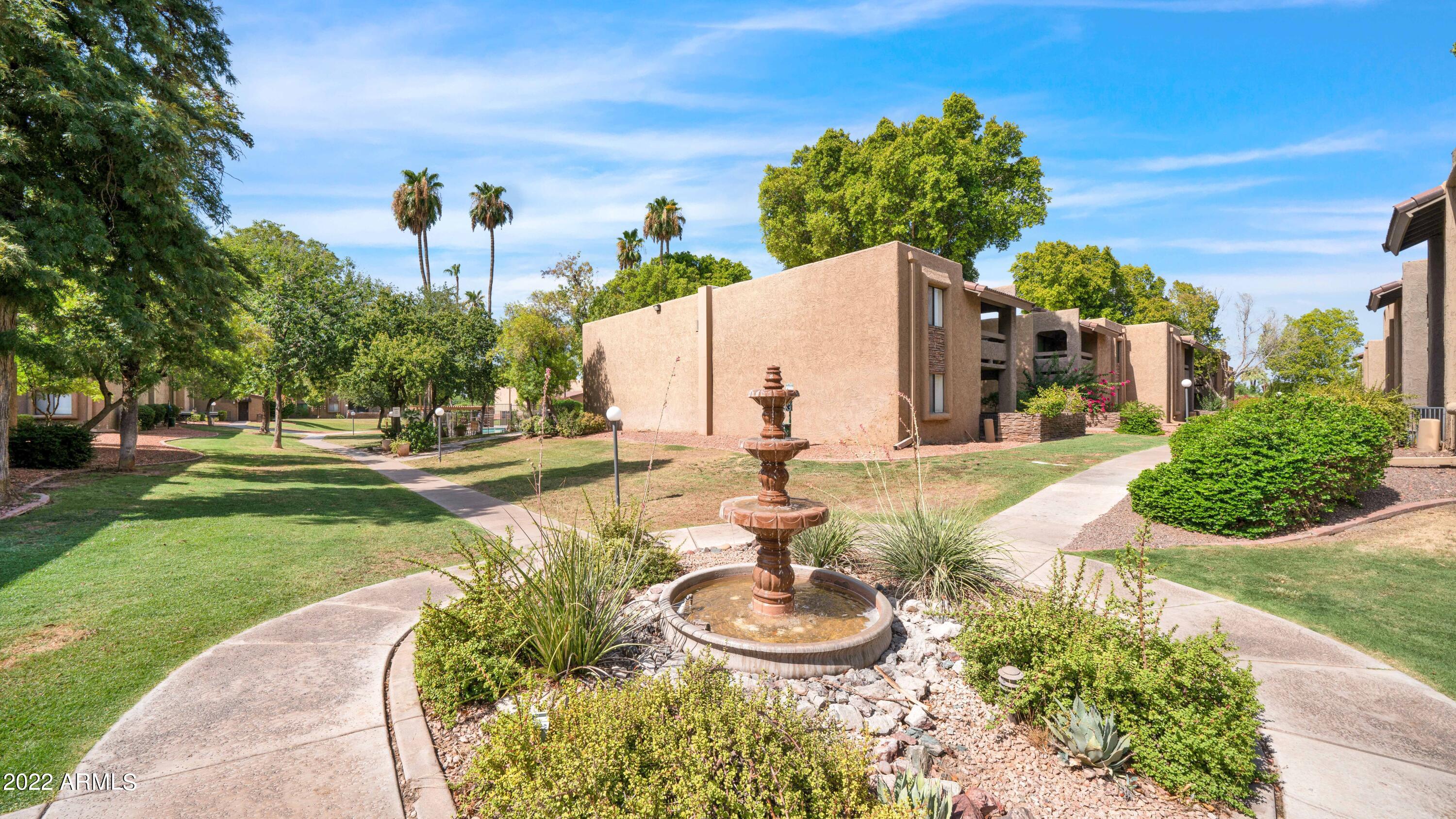 3825 E CAMELBACK Road # 176
