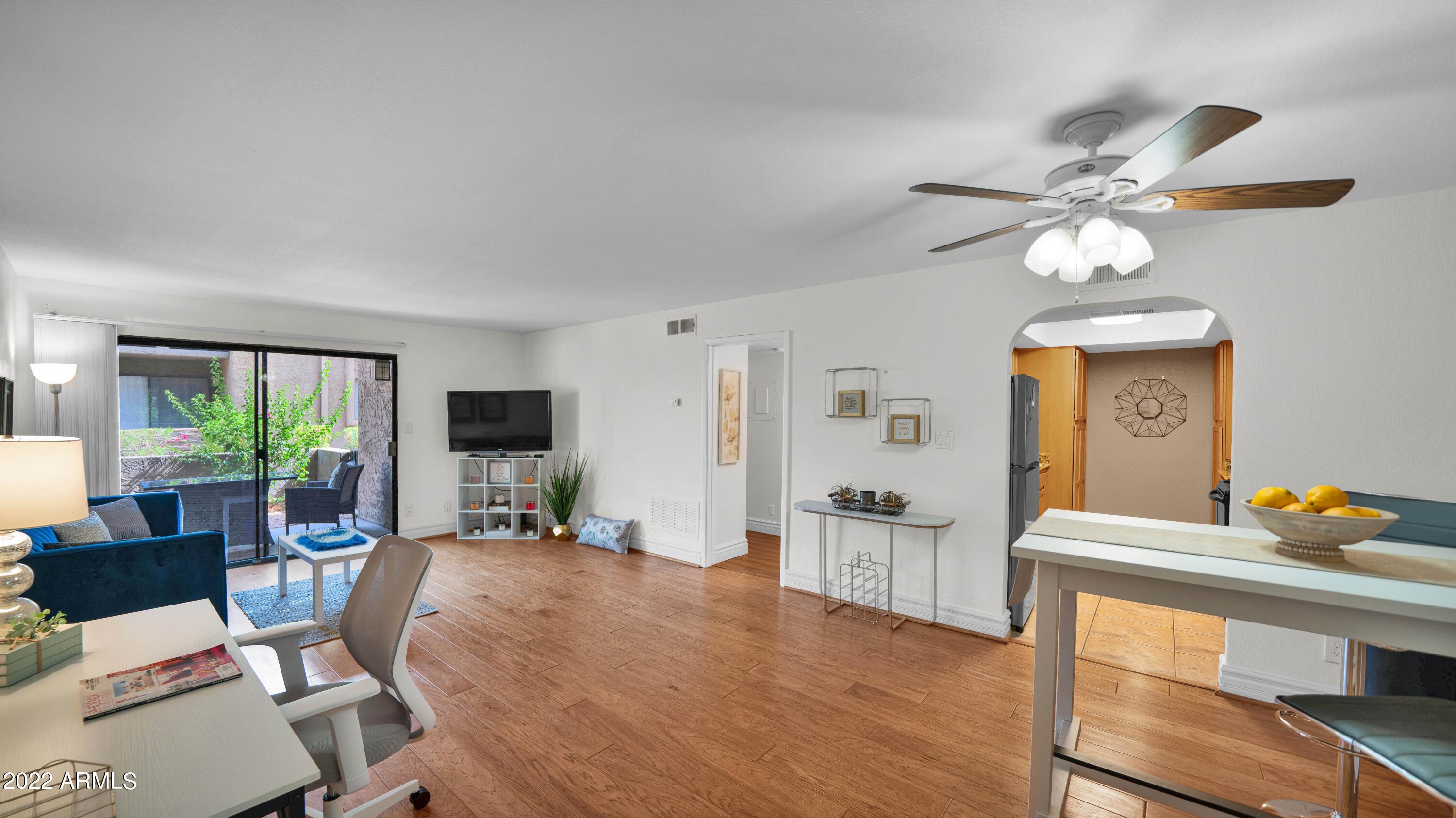 3825 E CAMELBACK Road # 176