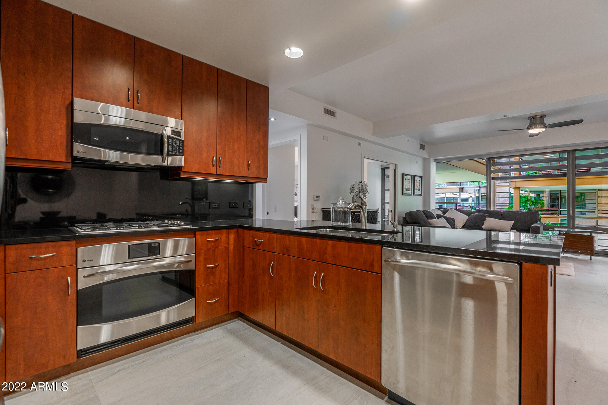 7147 E RANCHO VISTA Drive # 3007