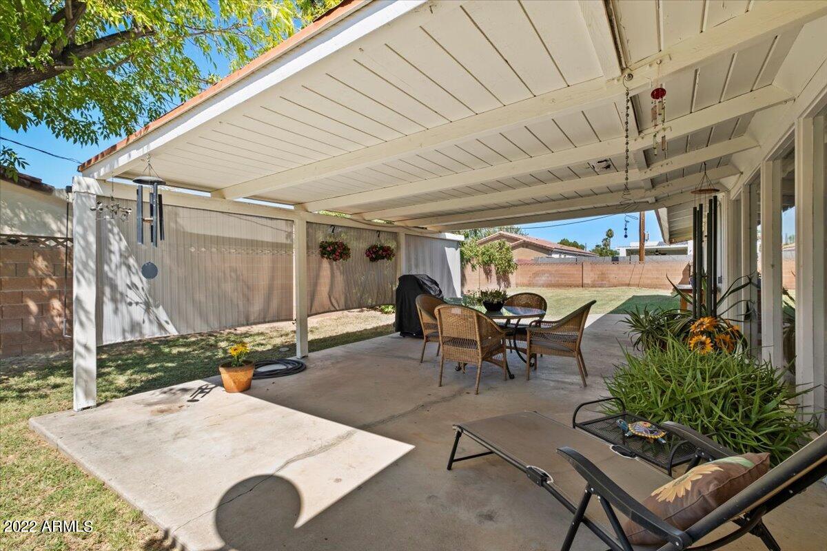 6600 N 10TH Street