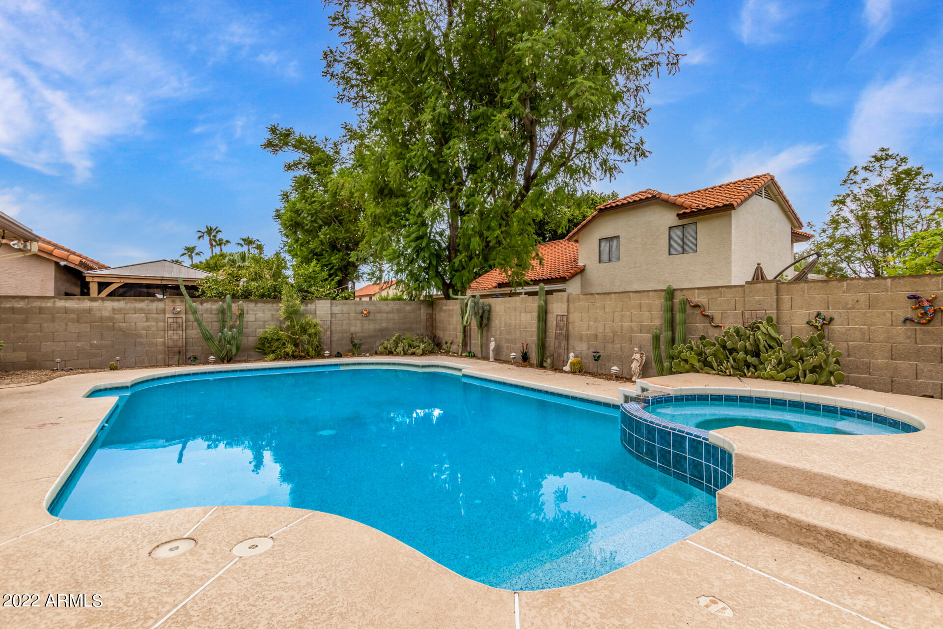 5940 E FOUNTAIN Circle