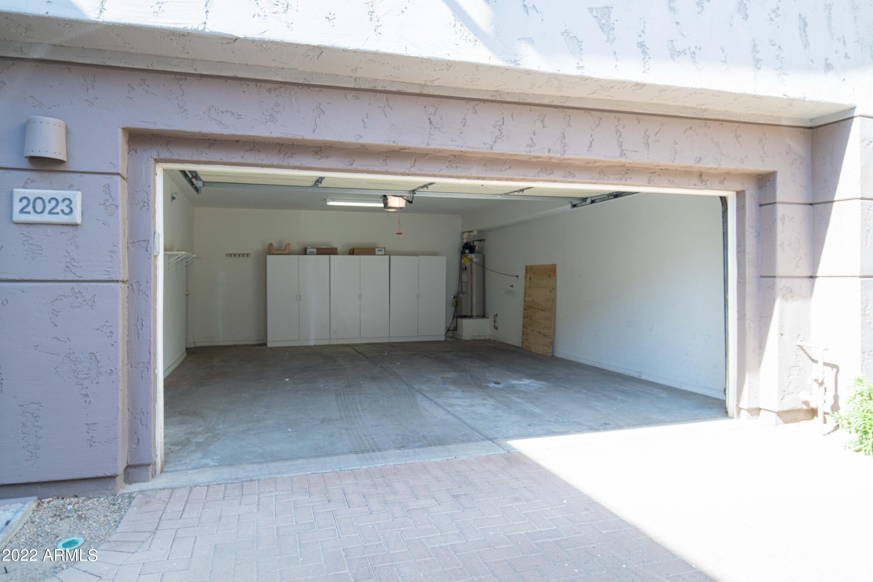 15221 N CLUBGATE Drive # 2023