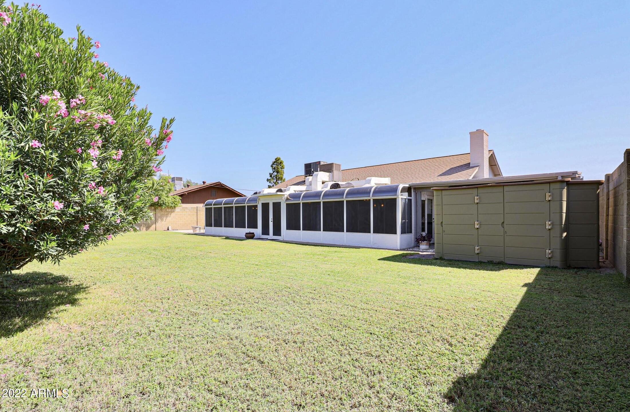 3638 W JUNIPER Avenue