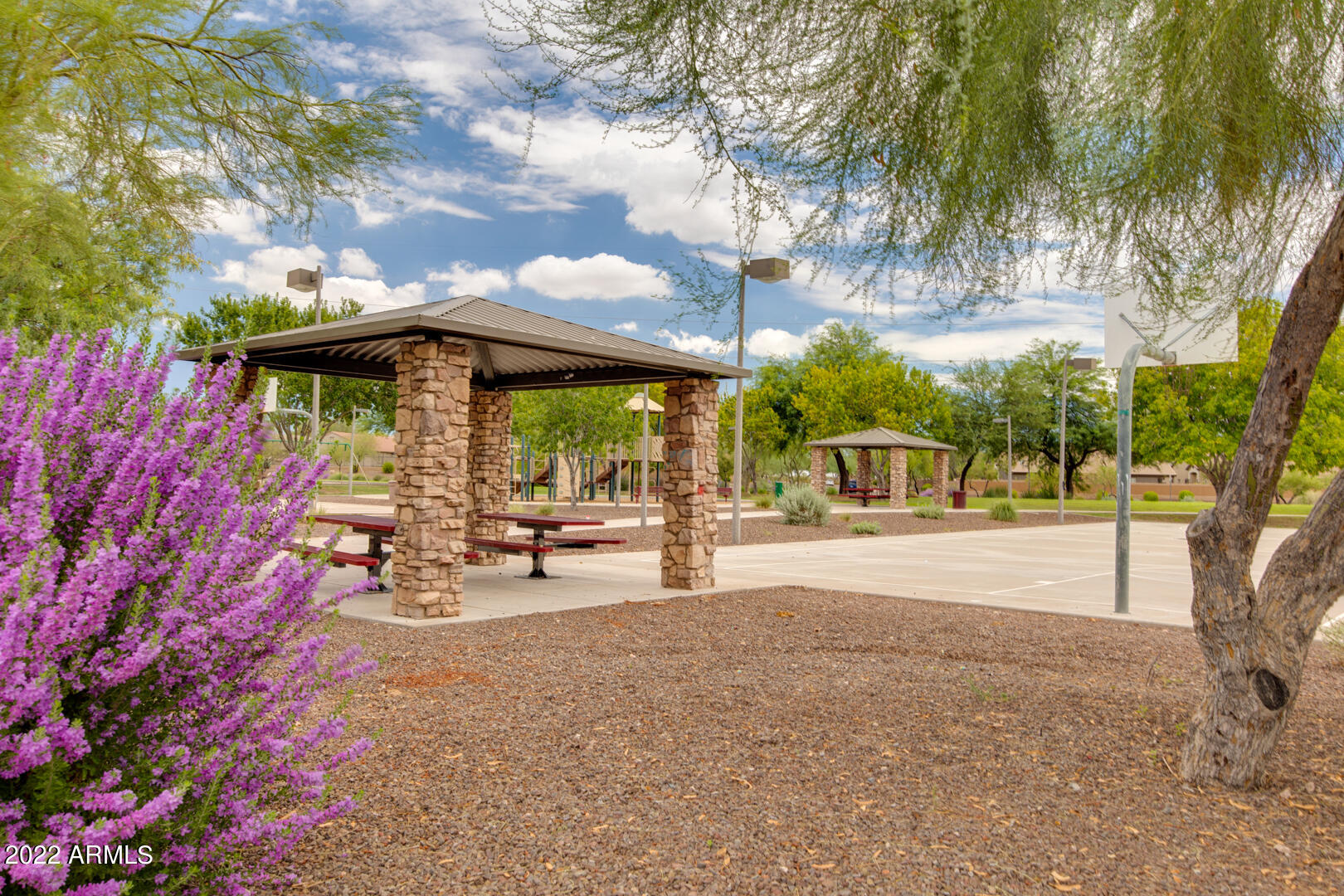 2725 E MINE CREEK Road # 1176