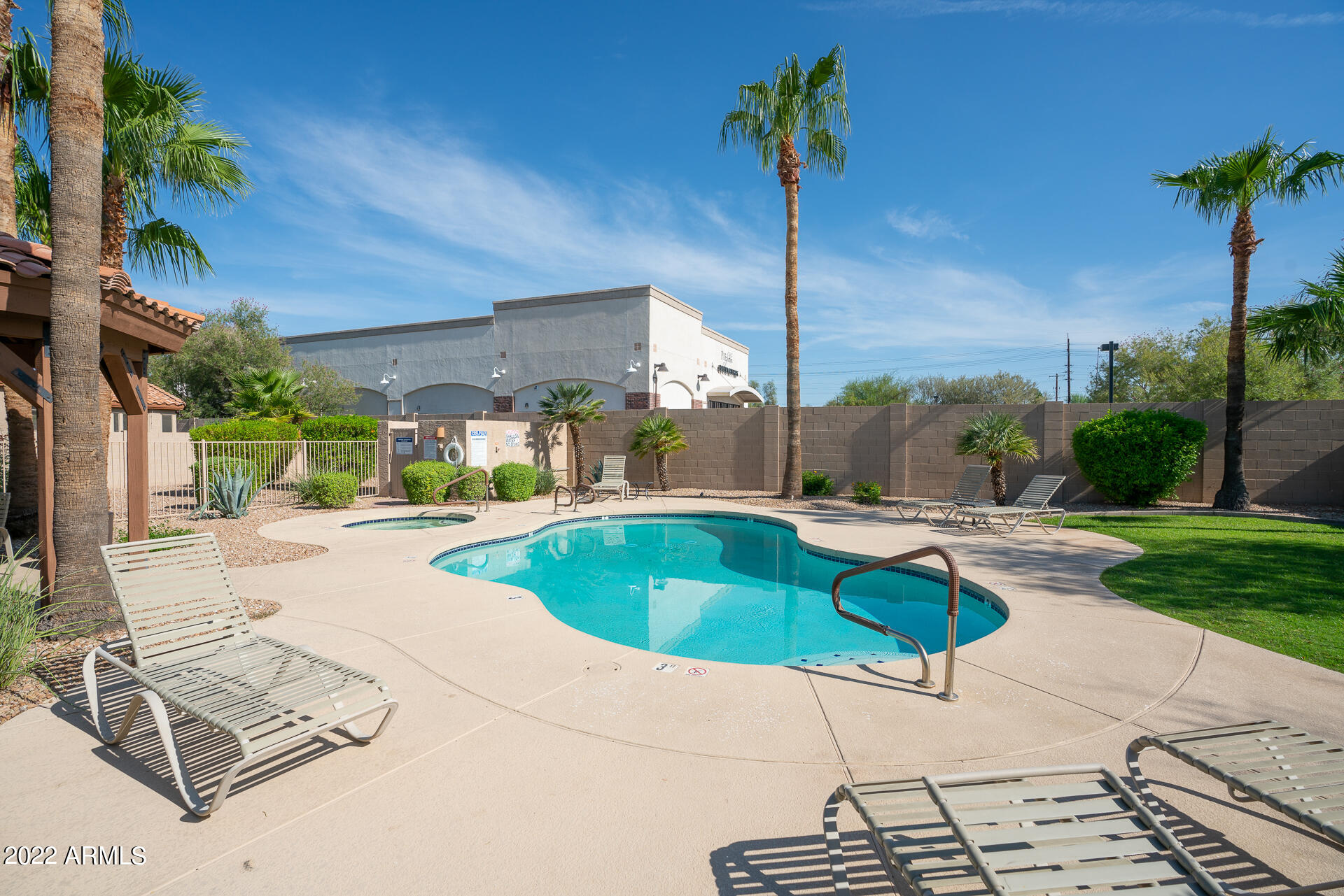 6720 E ENCANTO Street # 41