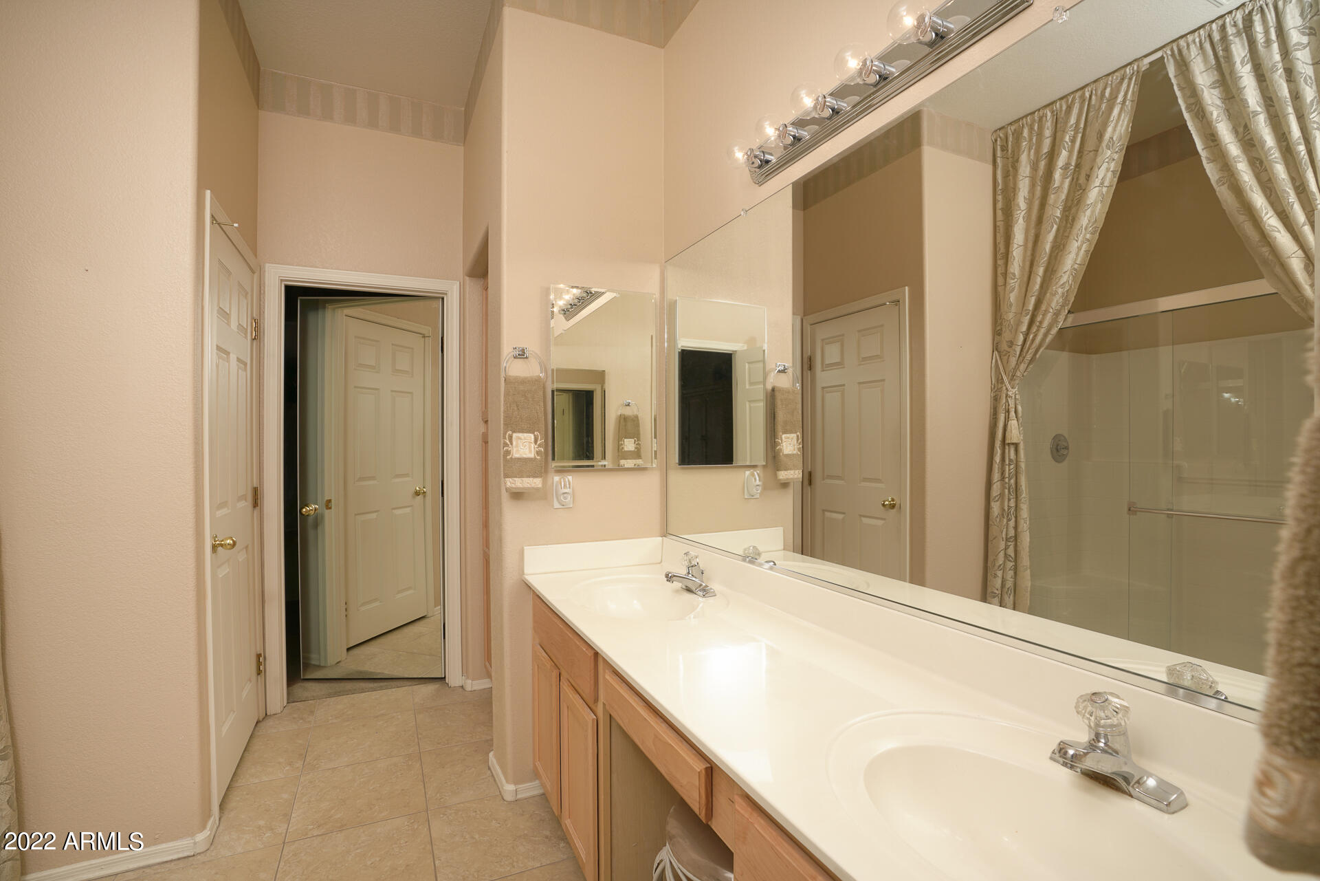 6720 E ENCANTO Street # 41