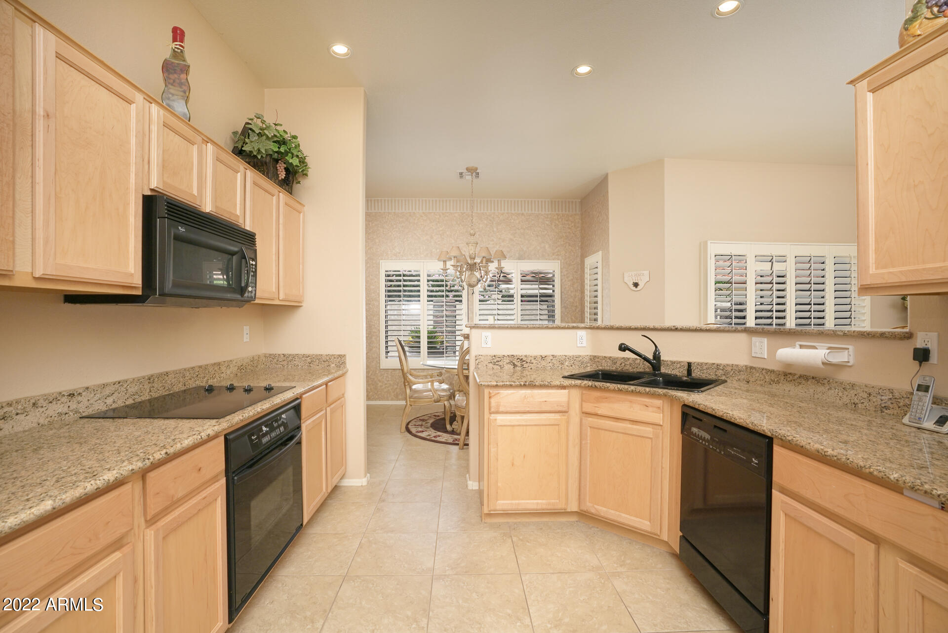 6720 E ENCANTO Street # 41