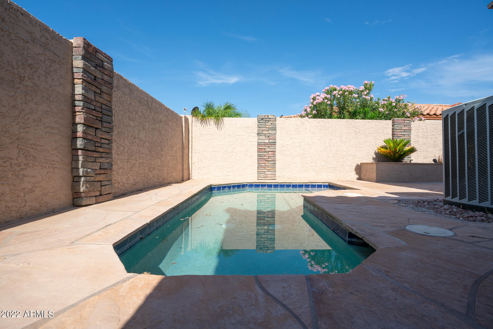 6720 E ENCANTO Street # 41