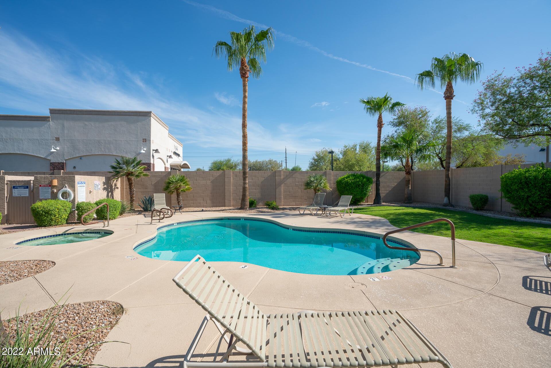 6720 E ENCANTO Street # 41