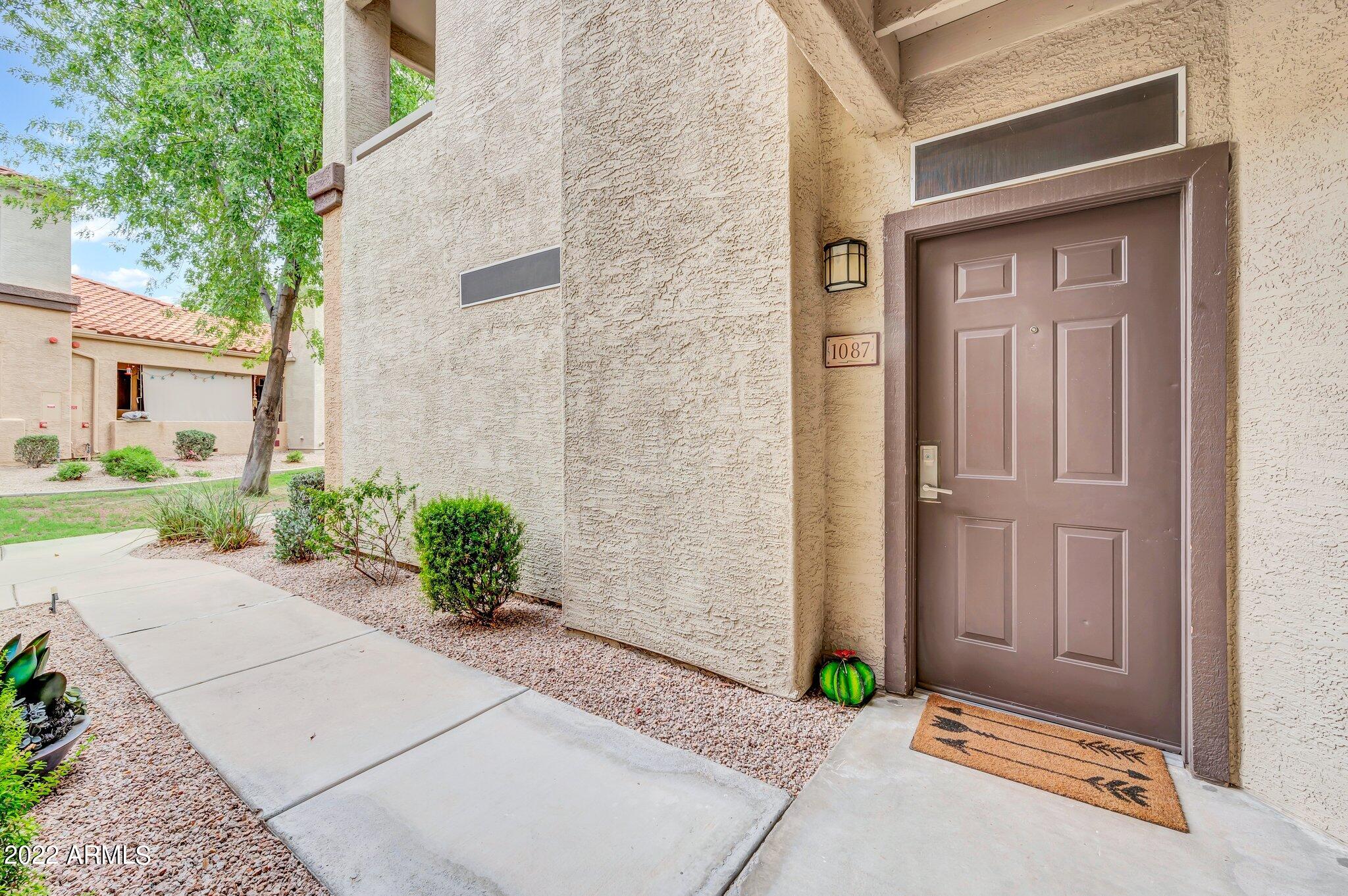 11375 E SAHUARO Drive # 1087
