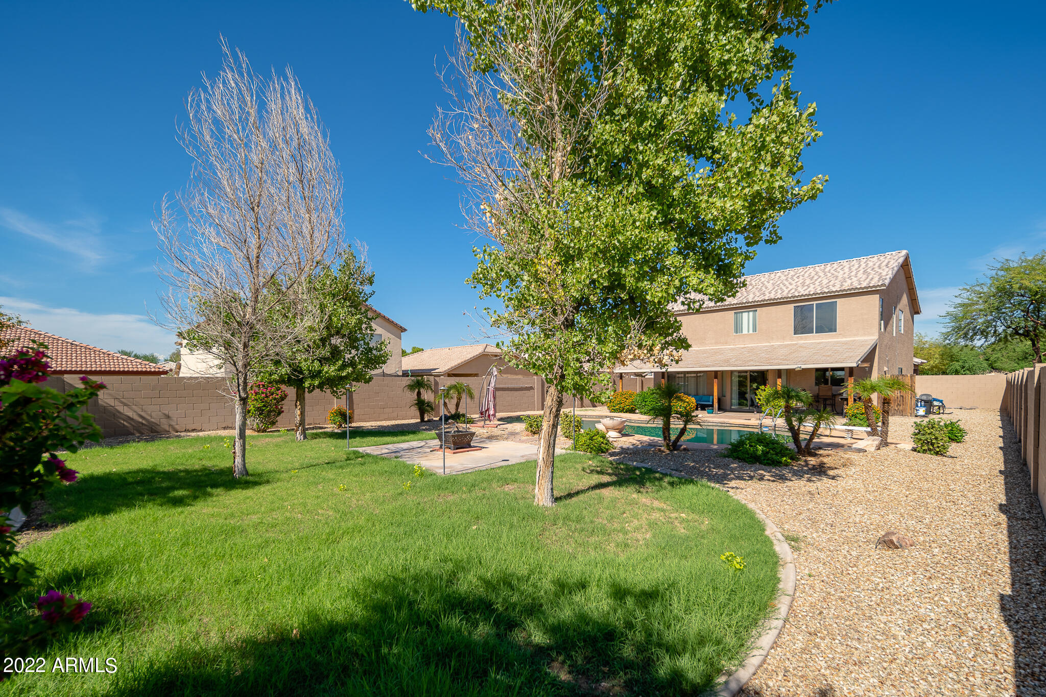 5816 S 16TH Drive